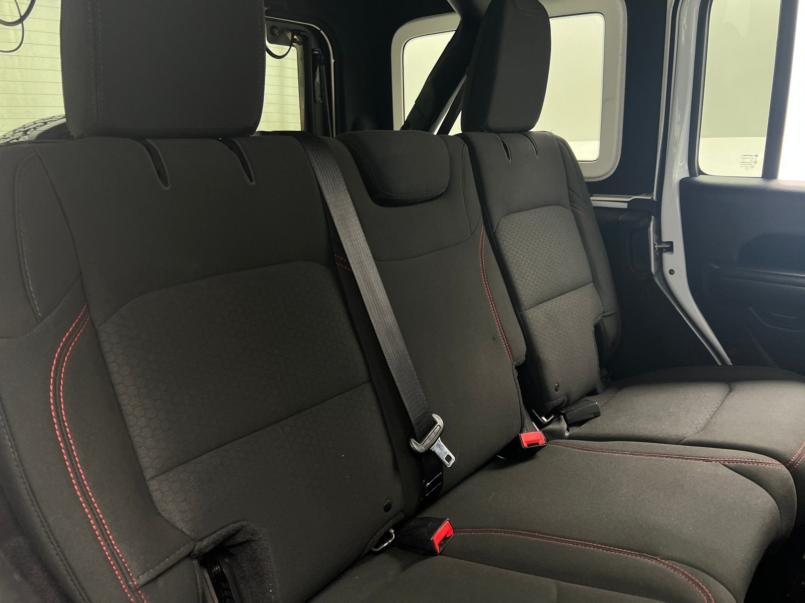 Thumbnail: 2018 Jeep Wrangler - 6