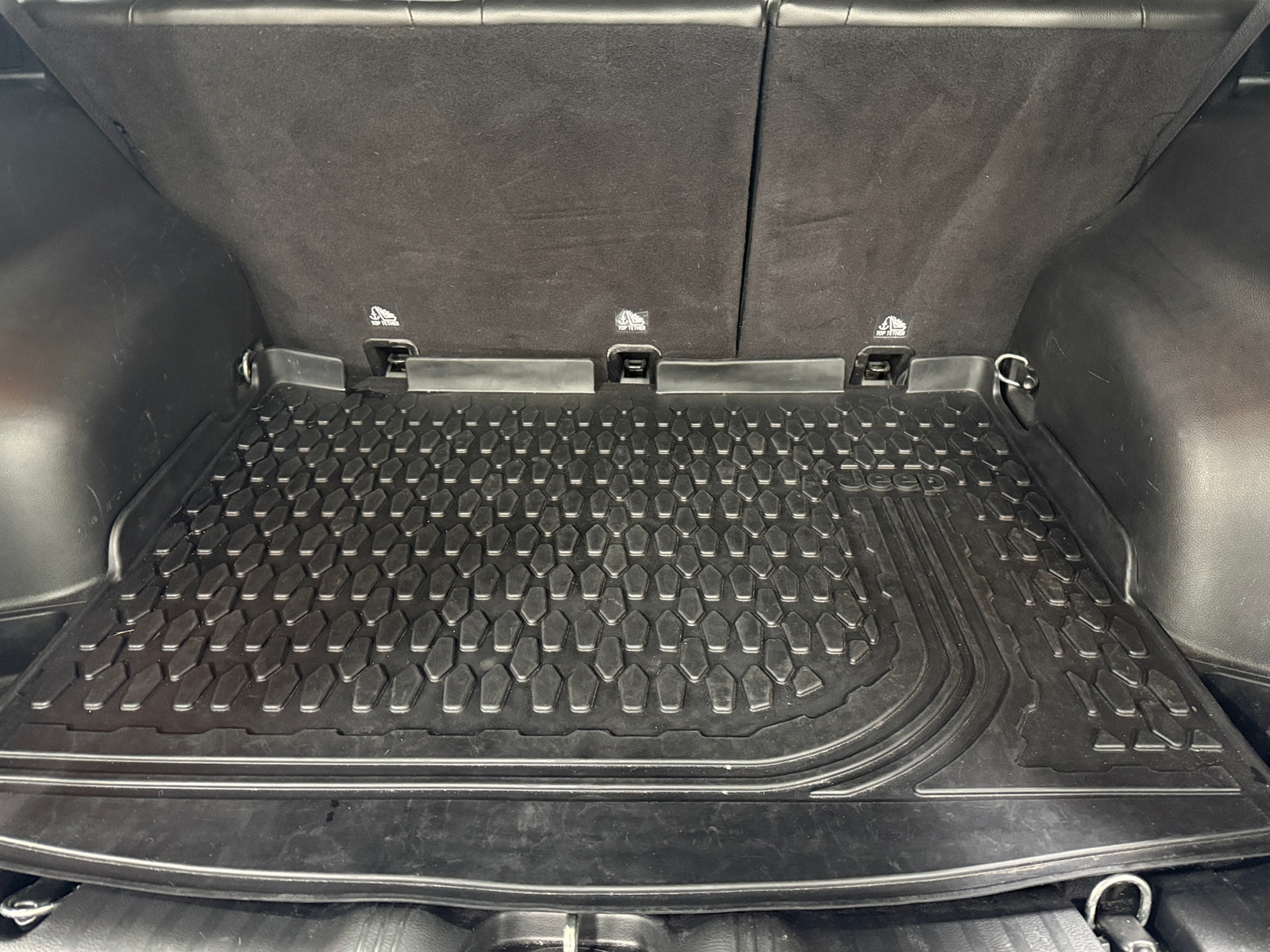 Thumbnail: 2018 Jeep Compass - 7