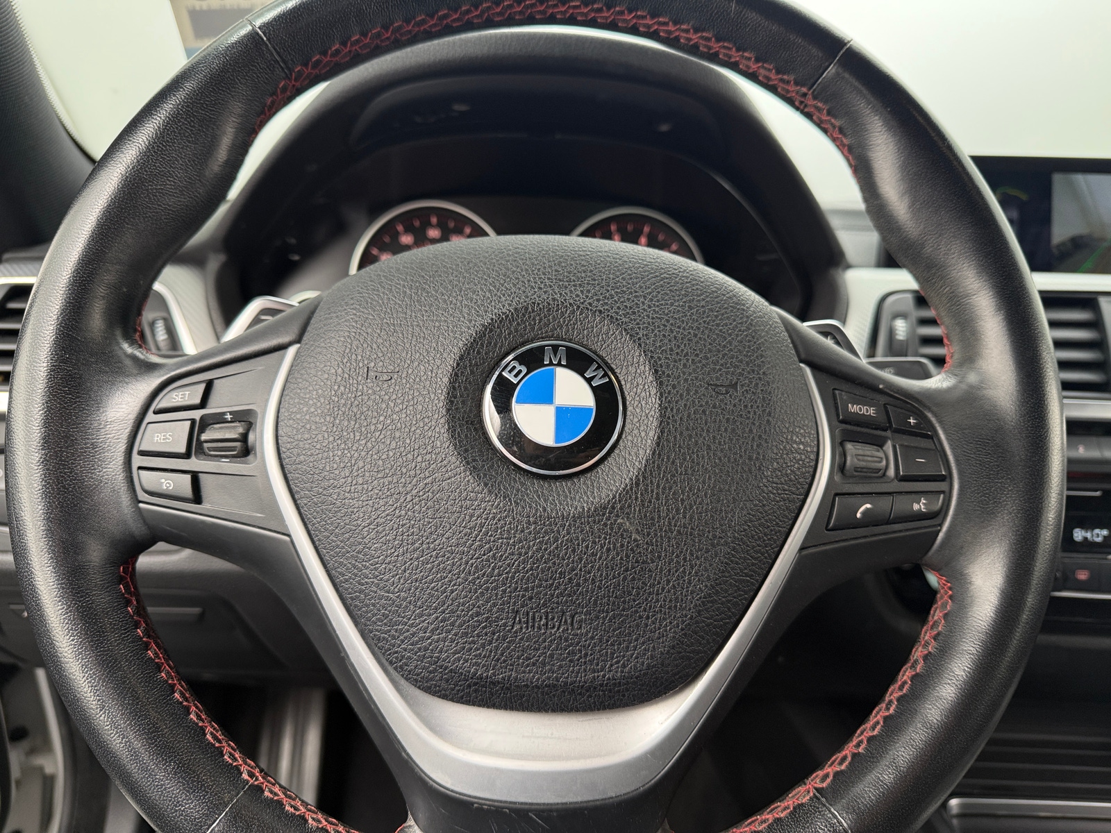 Thumbnail: 2019 BMW 4 Series - 4