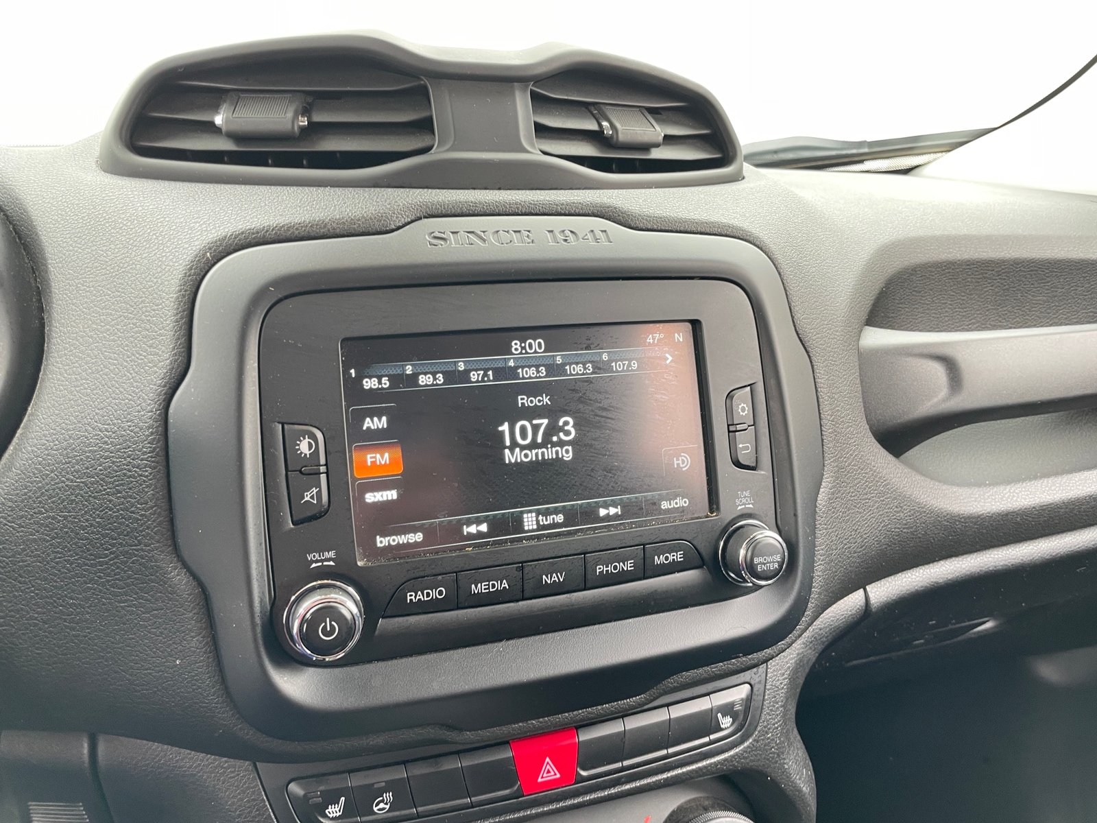 Thumbnail: 2016 Jeep Renegade - 3