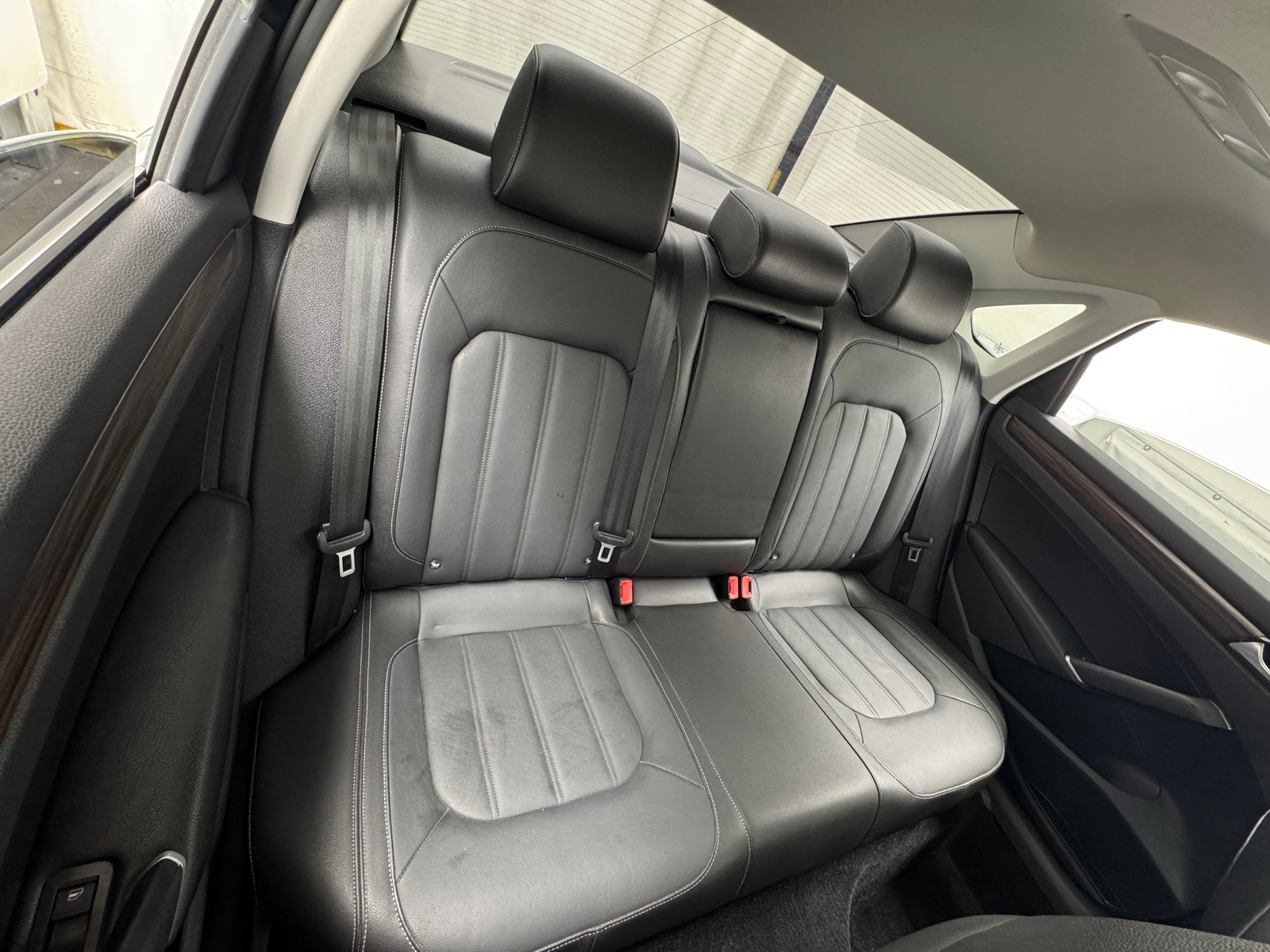 Thumbnail: 2020 Volkswagen Passat - 5