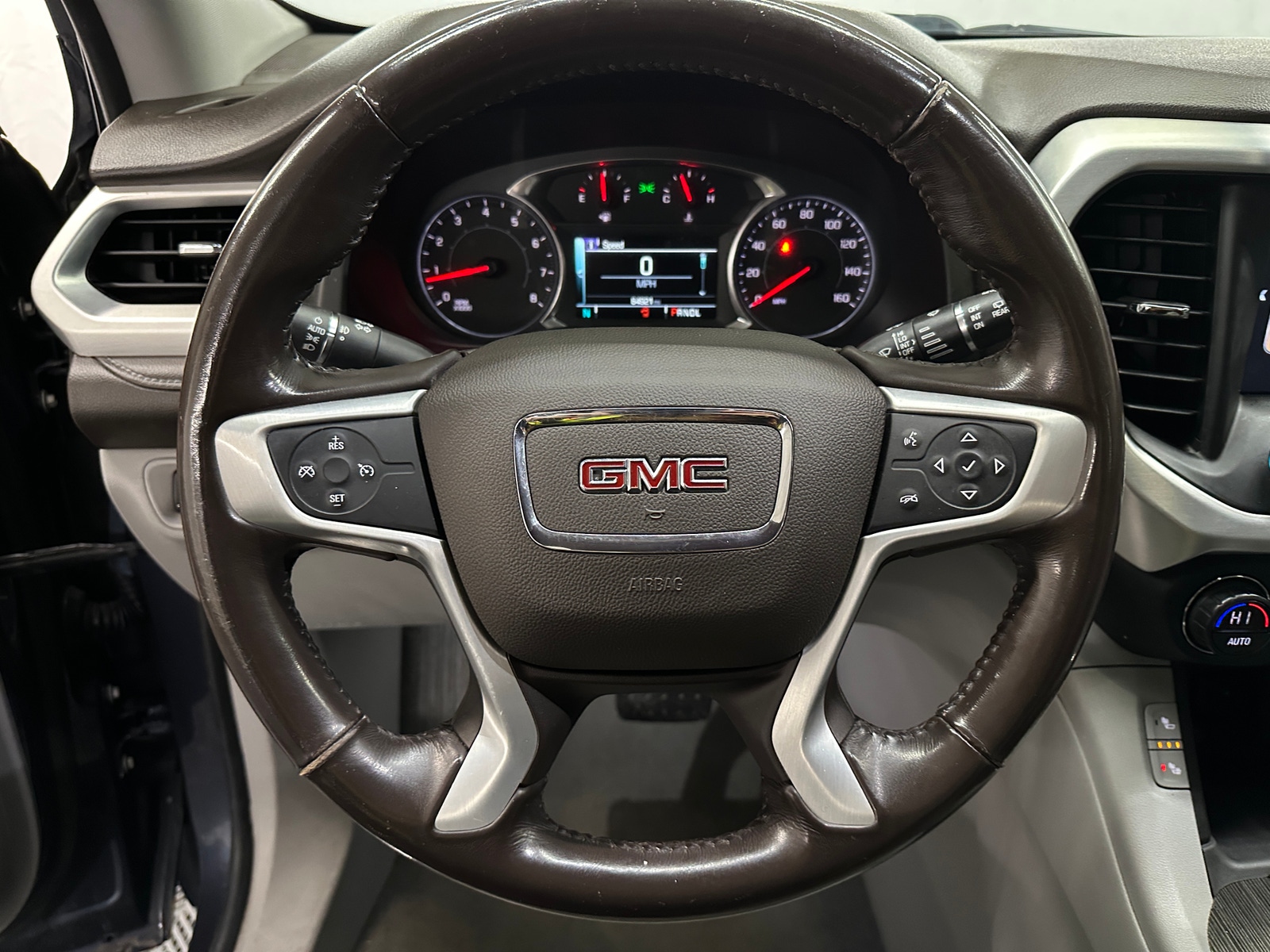 Thumbnail: 2018 GMC Acadia - 4