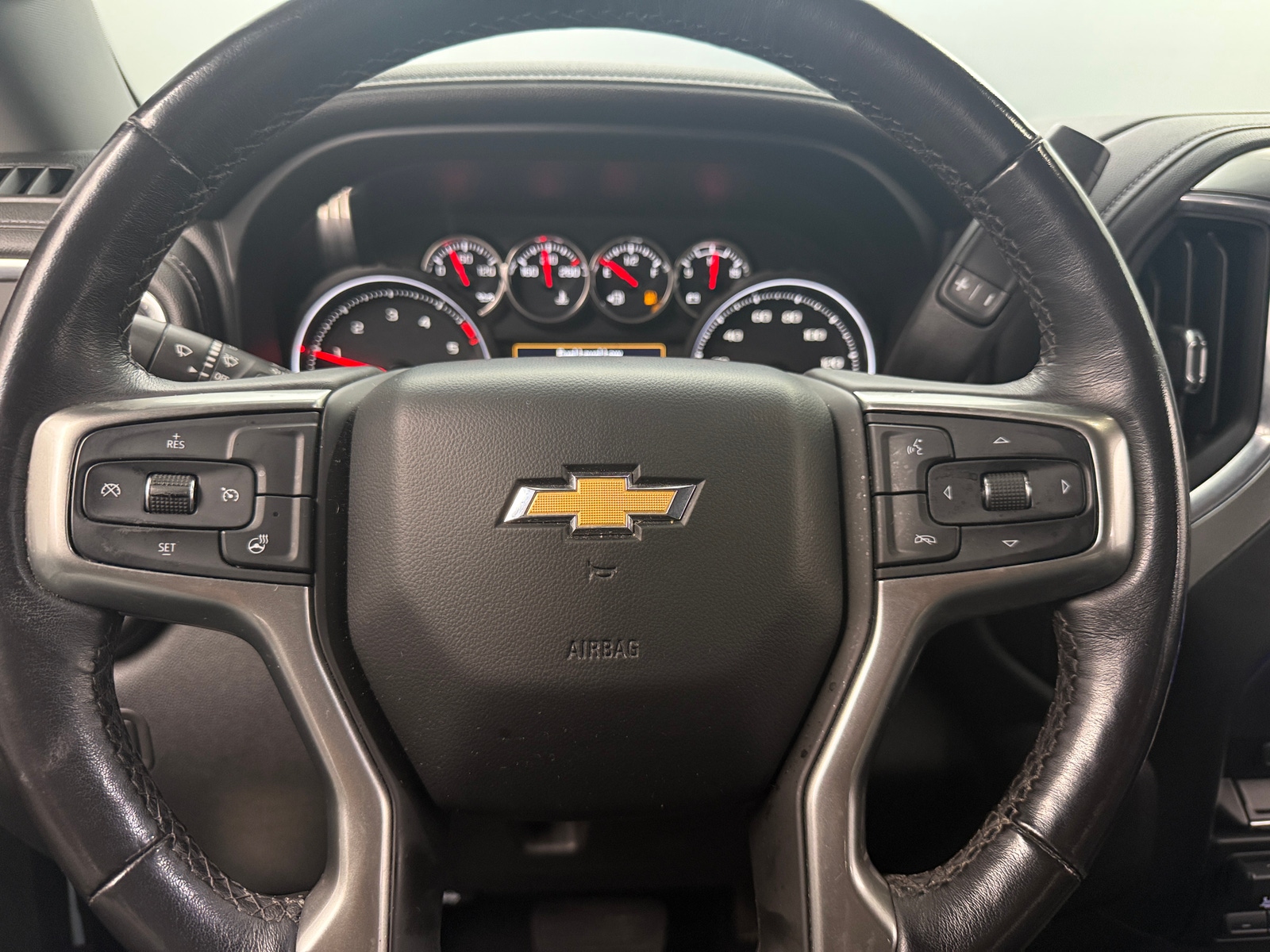 Thumbnail: 2021 Chevrolet Silverado 2500 - 4