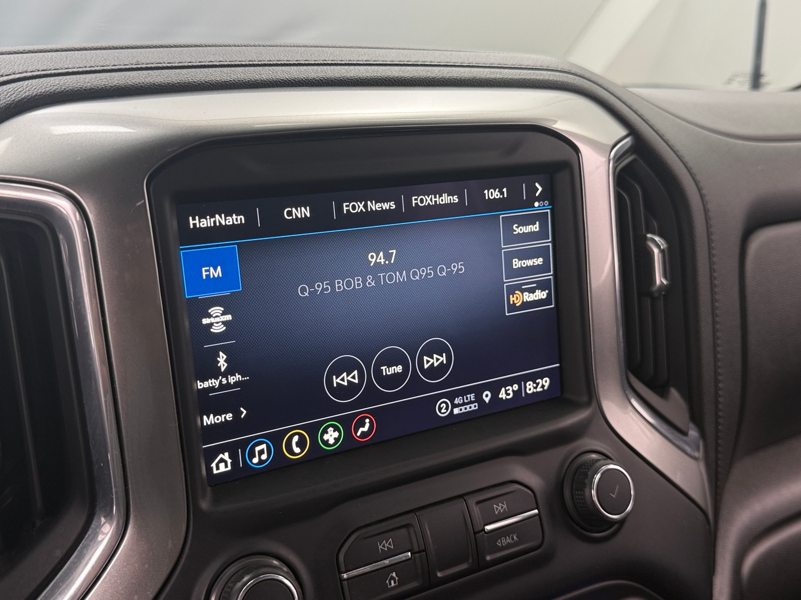 Thumbnail: 2021 Chevrolet Silverado 2500 - 3