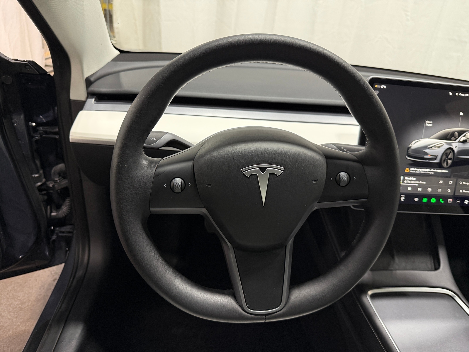 Thumbnail: 2022 Tesla Model 3 - 4