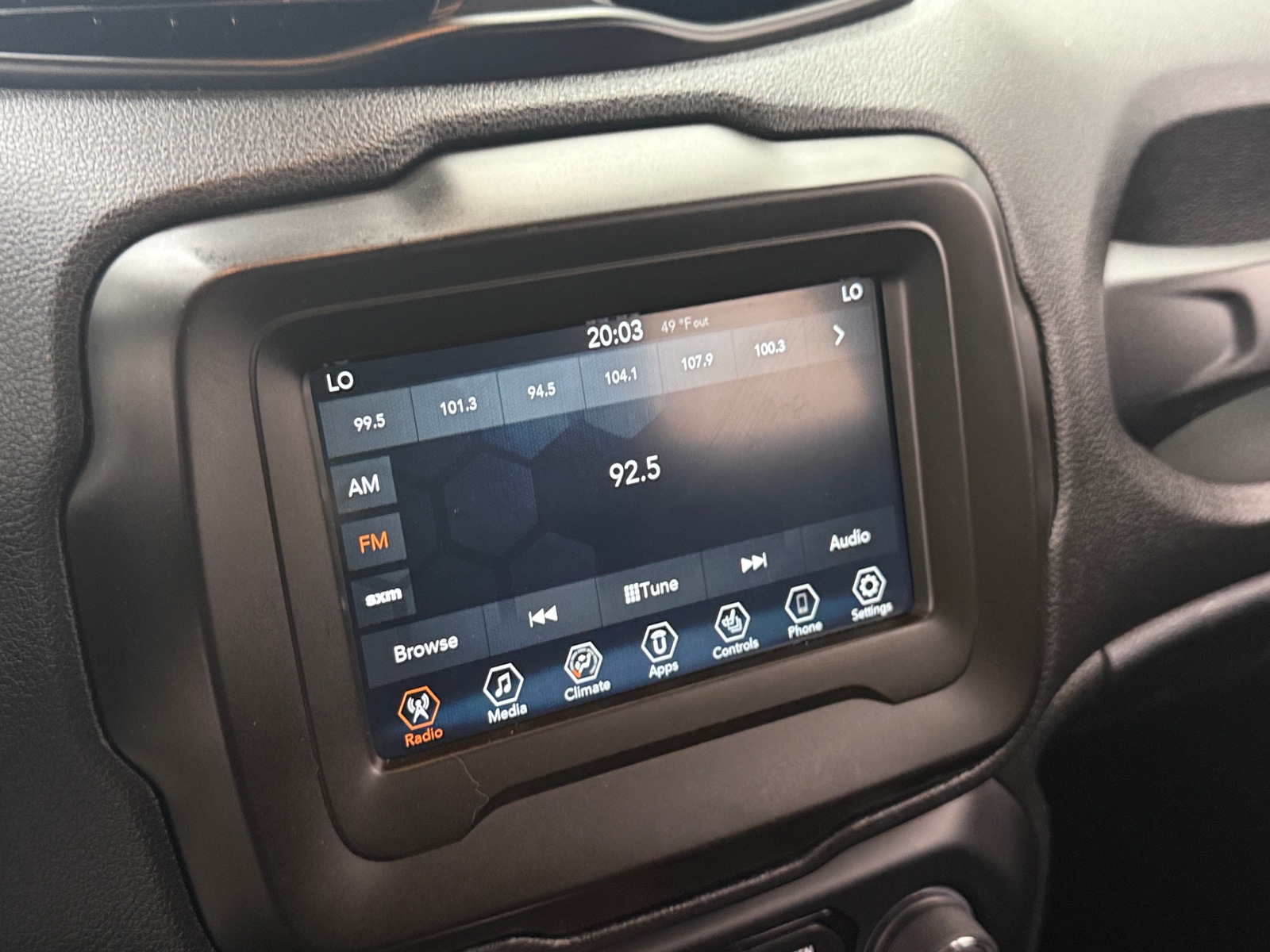 Thumbnail: 2020 Jeep Renegade - 4