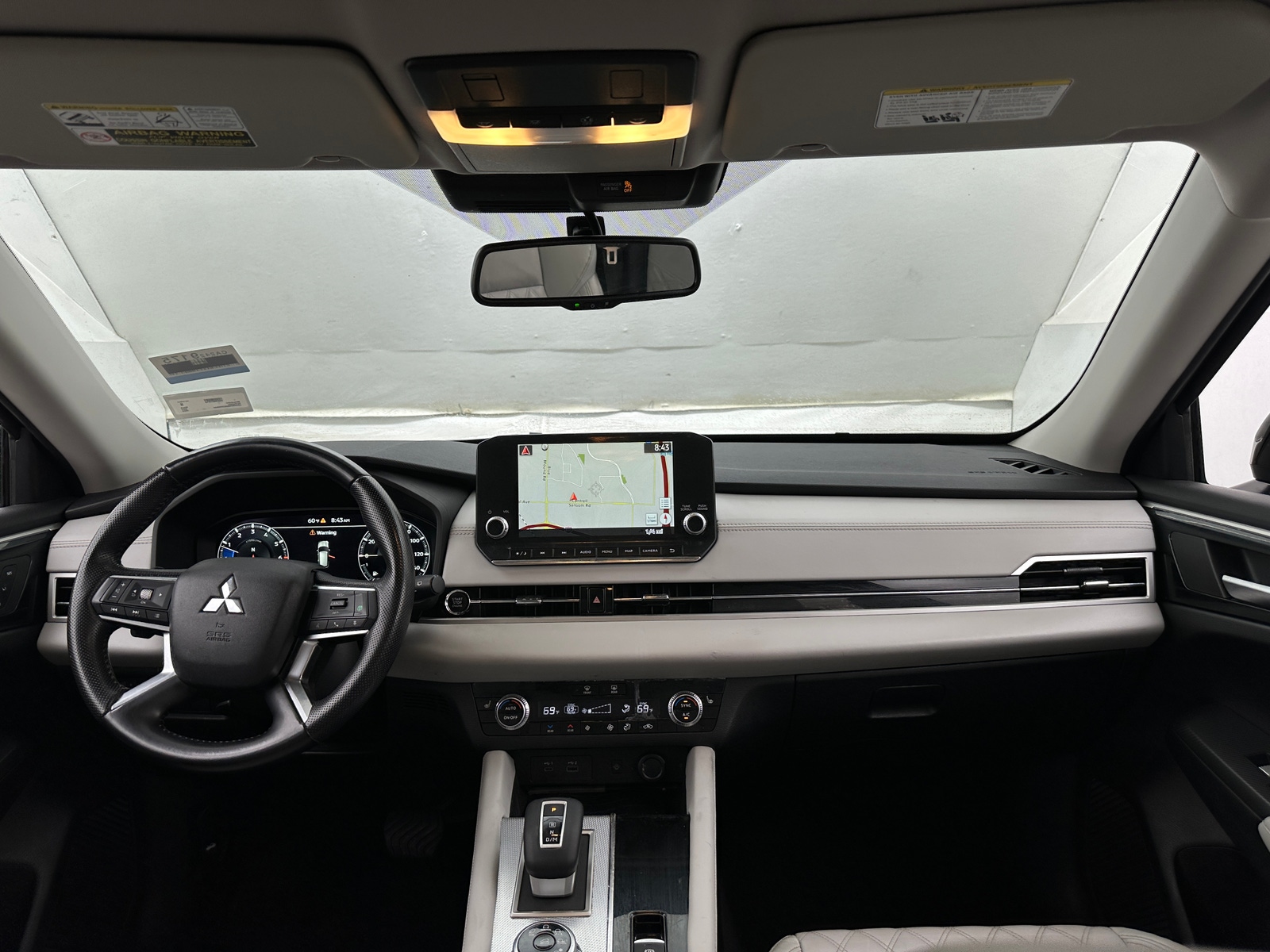 Thumbnail: 2022 Mitsubishi Outlander - 2