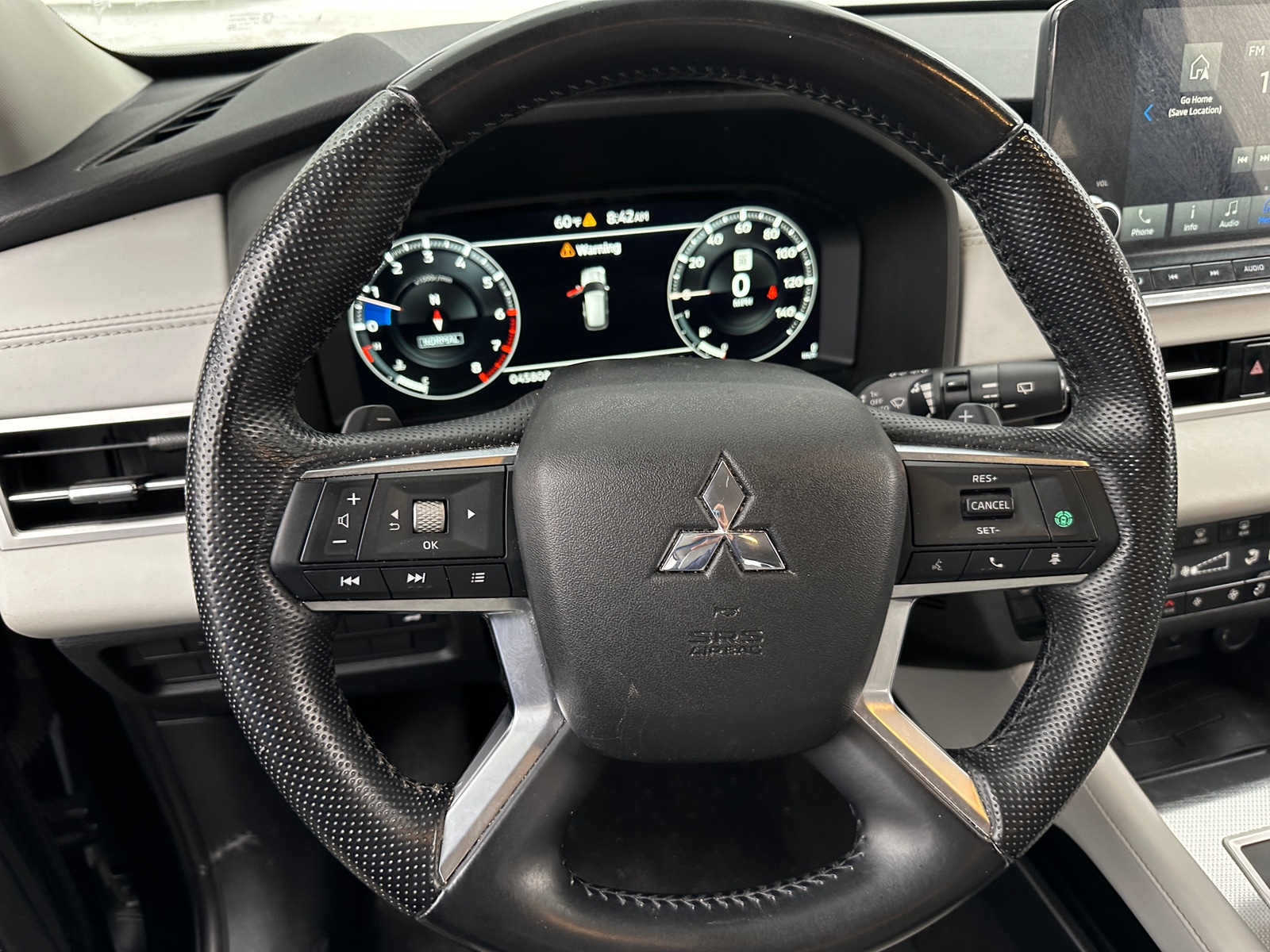 Thumbnail: 2022 Mitsubishi Outlander - 4