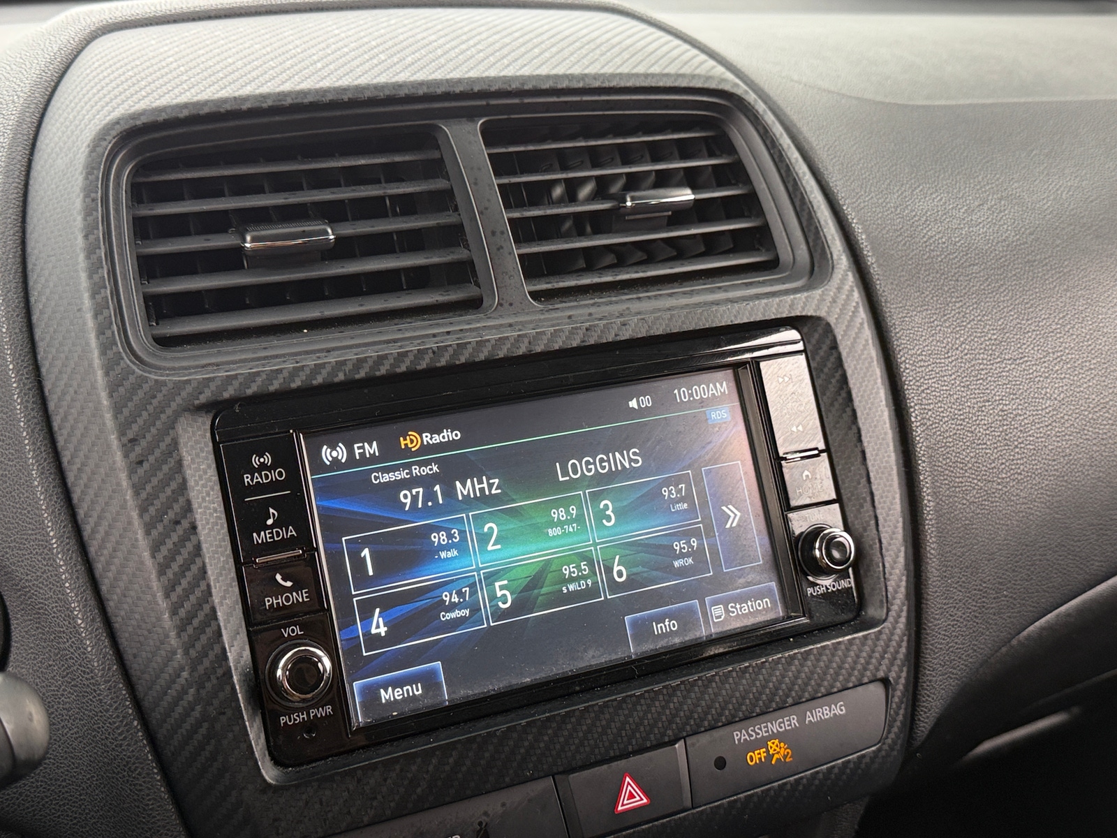 Thumbnail: 2023 Mitsubishi Outlander Sport - 4