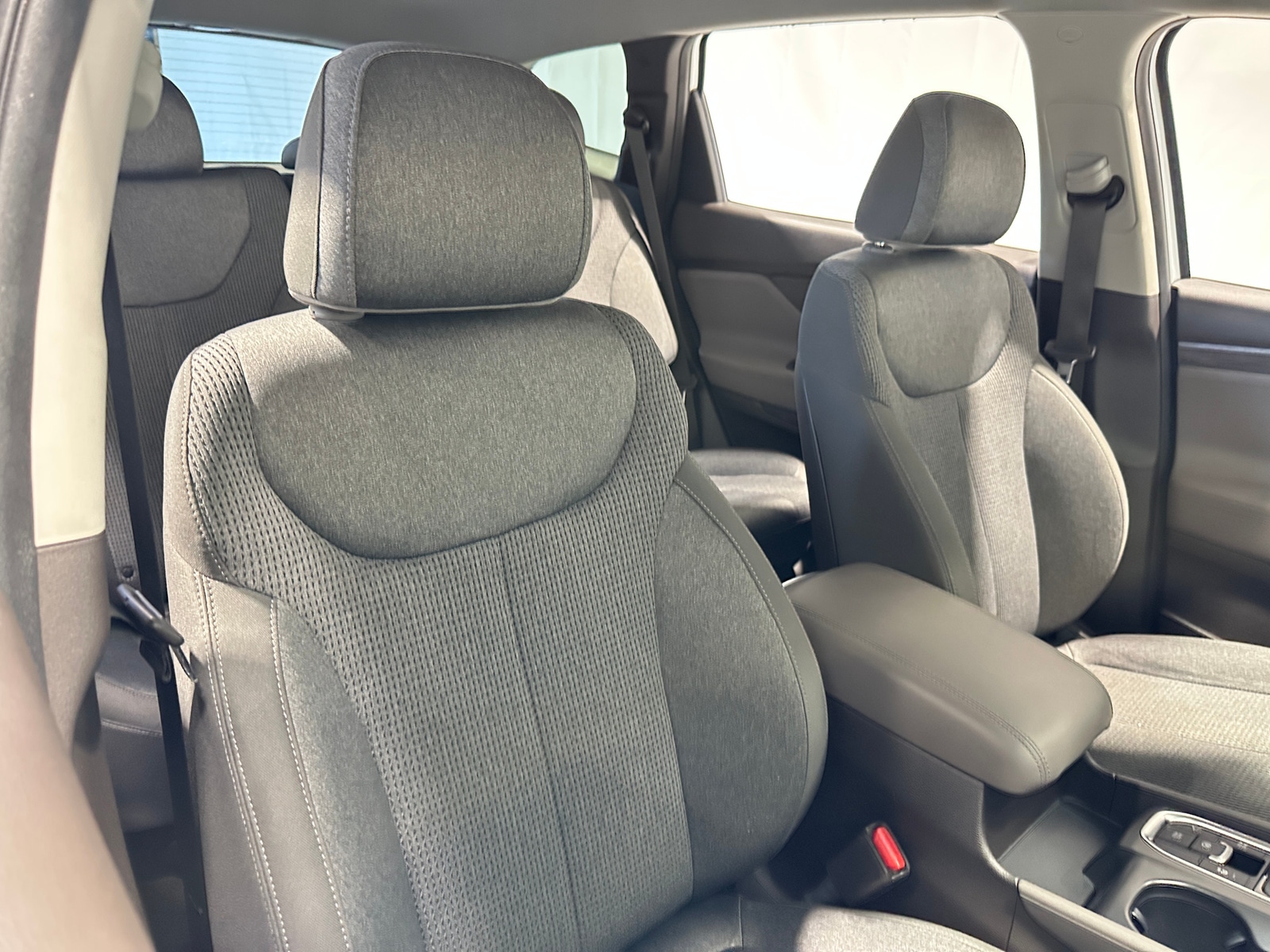 Thumbnail: 2019 Hyundai Santa Fe - 2