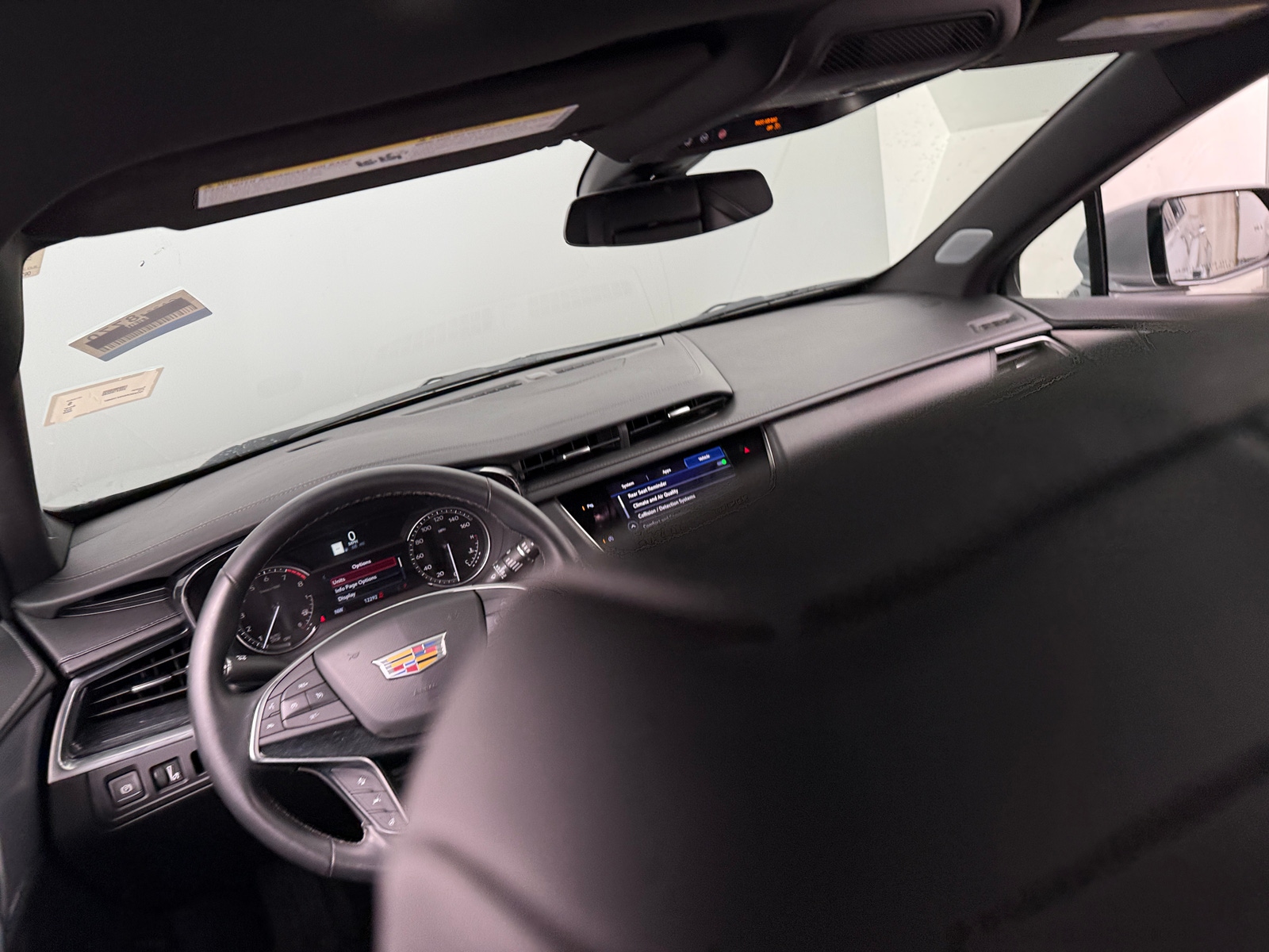 Thumbnail: 2025 Cadillac XT5 - 2