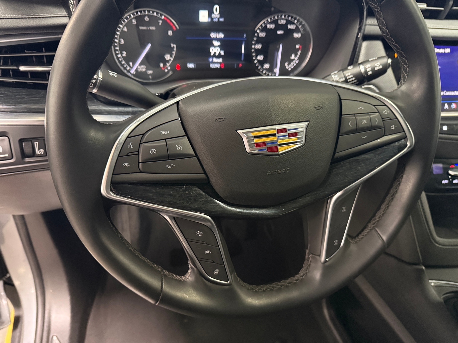 Thumbnail: 2025 Cadillac XT5 - 4