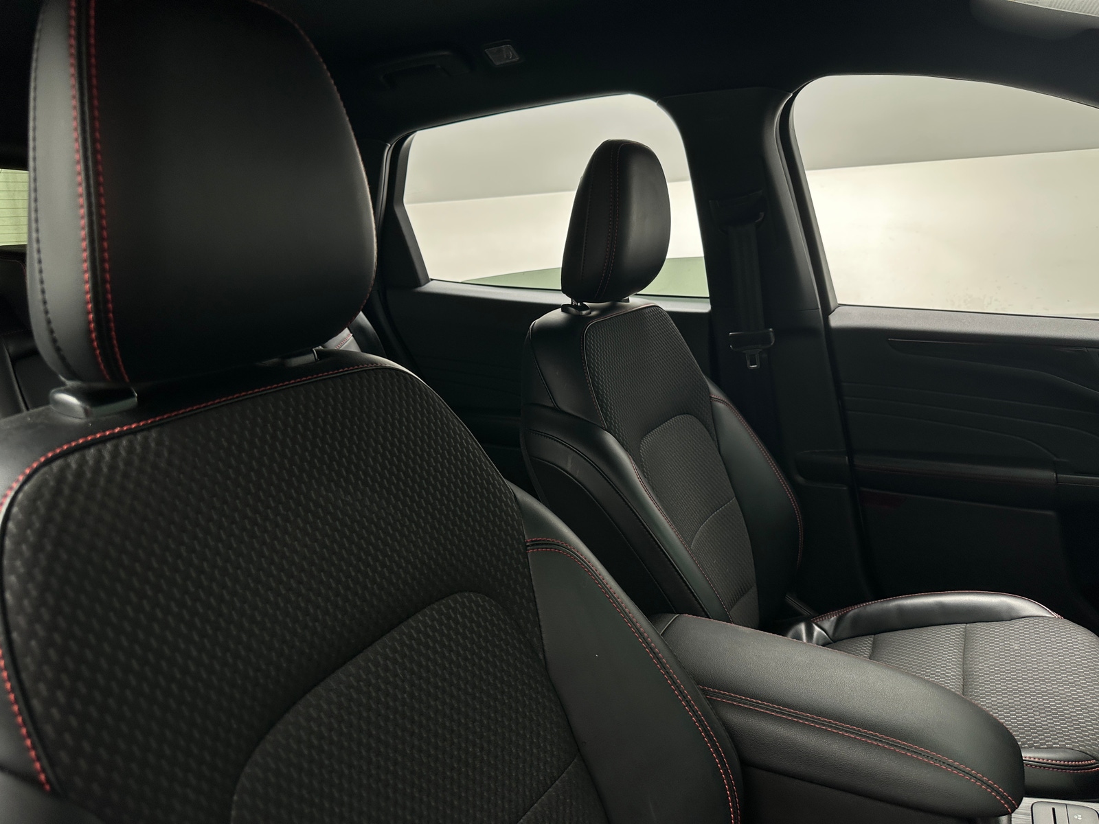 Thumbnail: 2023 Ford Escape - 2