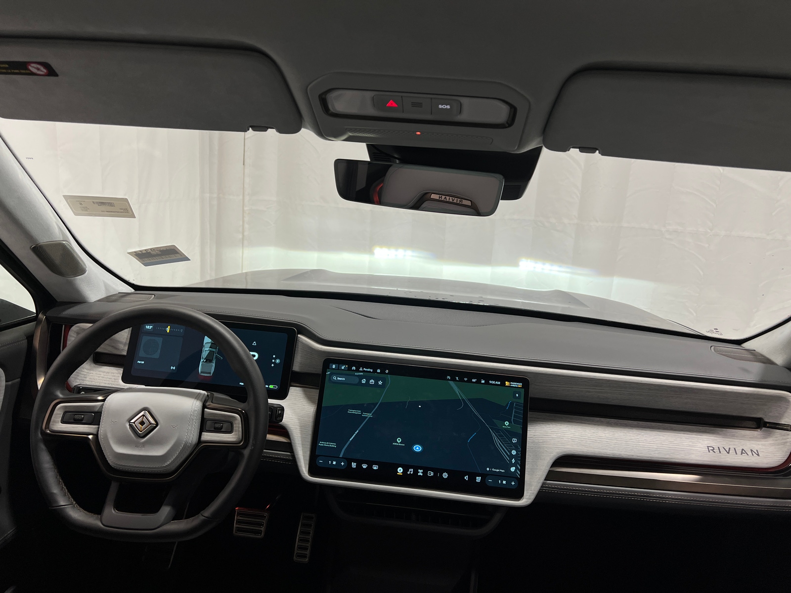 Thumbnail: 2025 Rivian R1T - 2