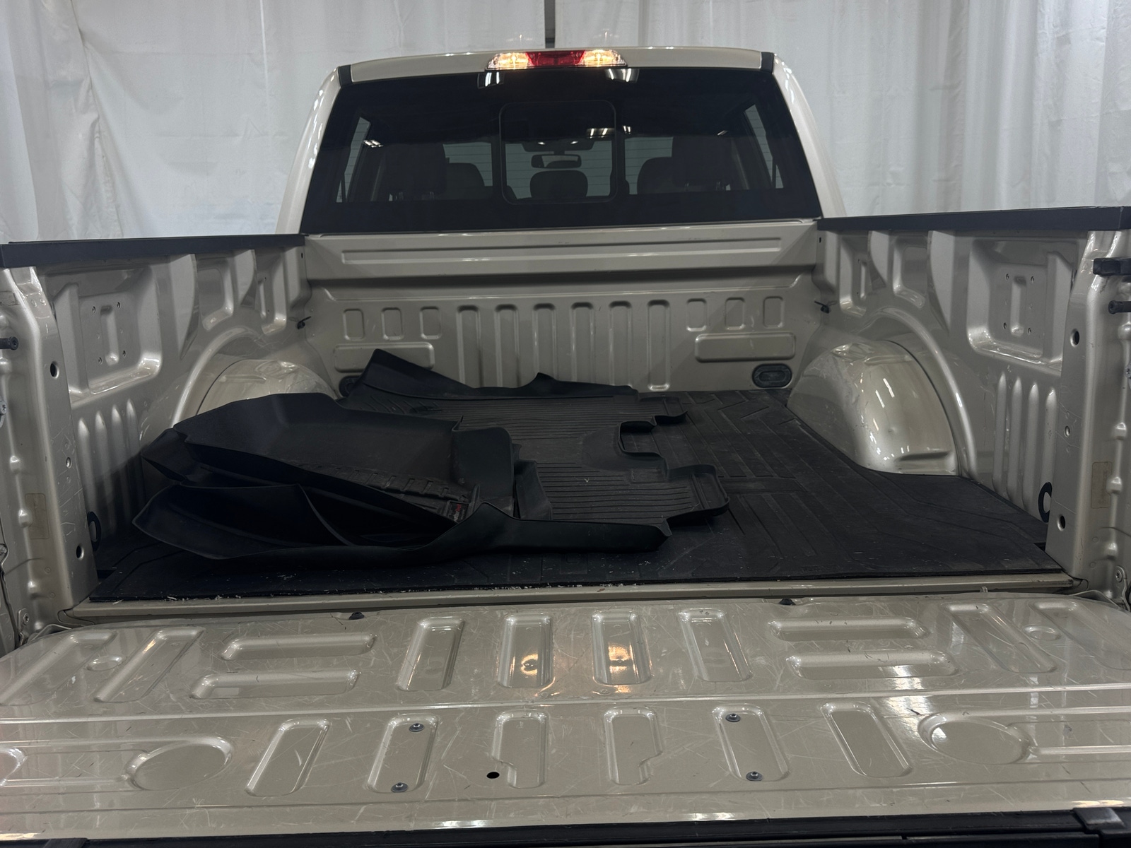 Thumbnail: 2018 Ford Econoline - 7