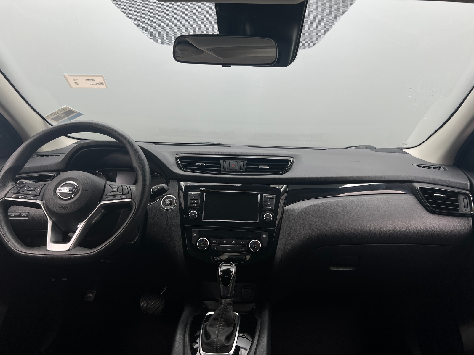 Thumbnail: 2019 Nissan Rogue Sport - 3