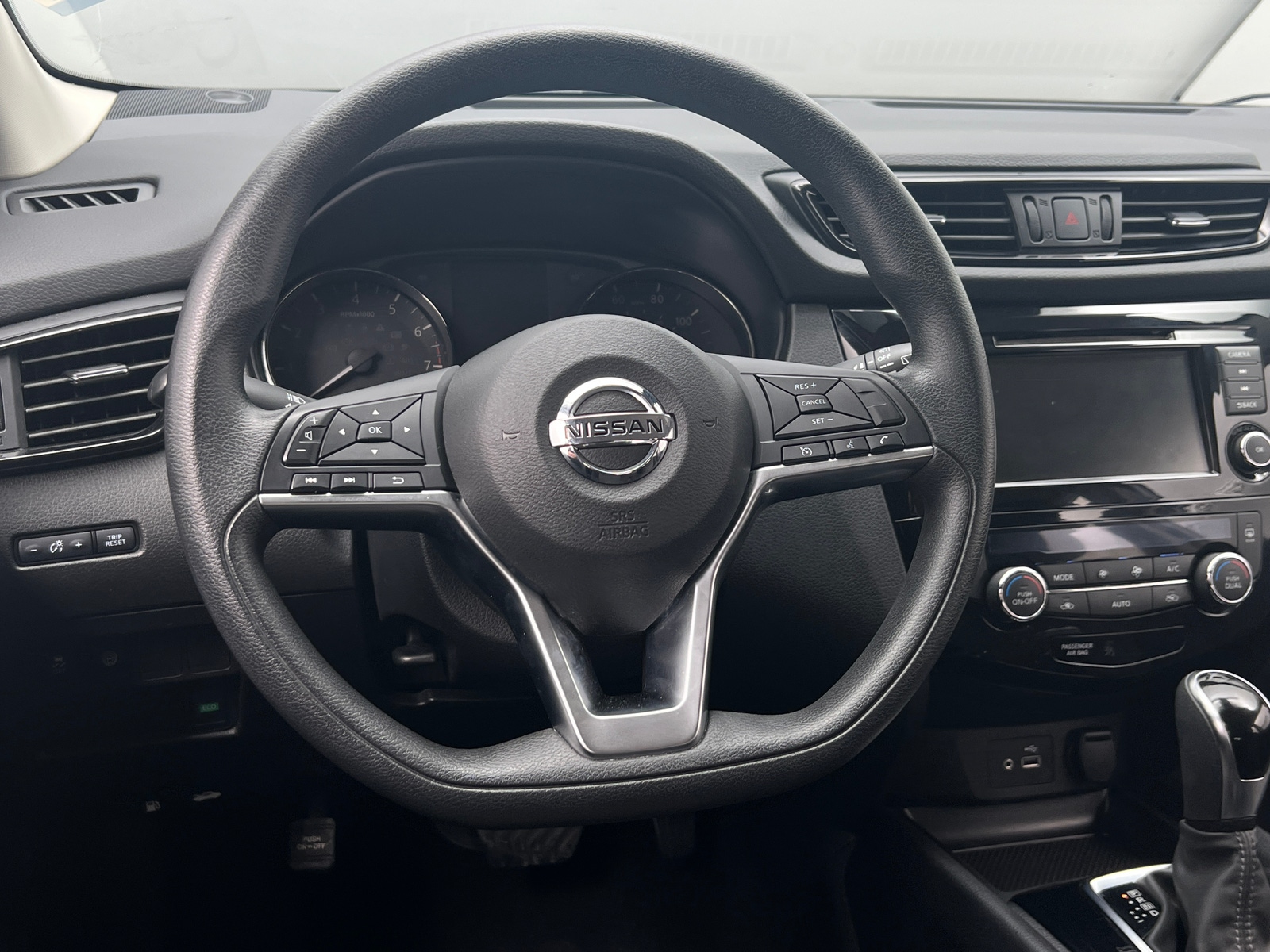 Thumbnail: 2019 Nissan Rogue Sport - 5