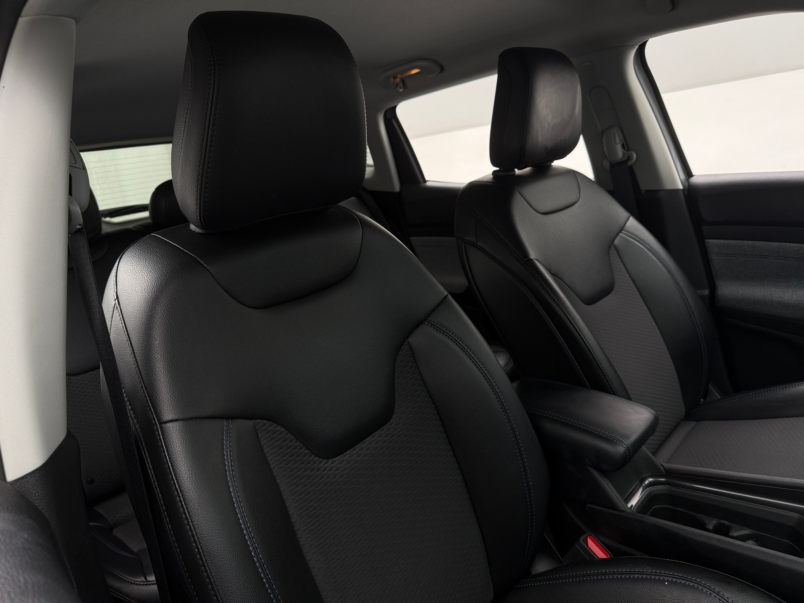 Thumbnail: 2022 Jeep Compass - 2