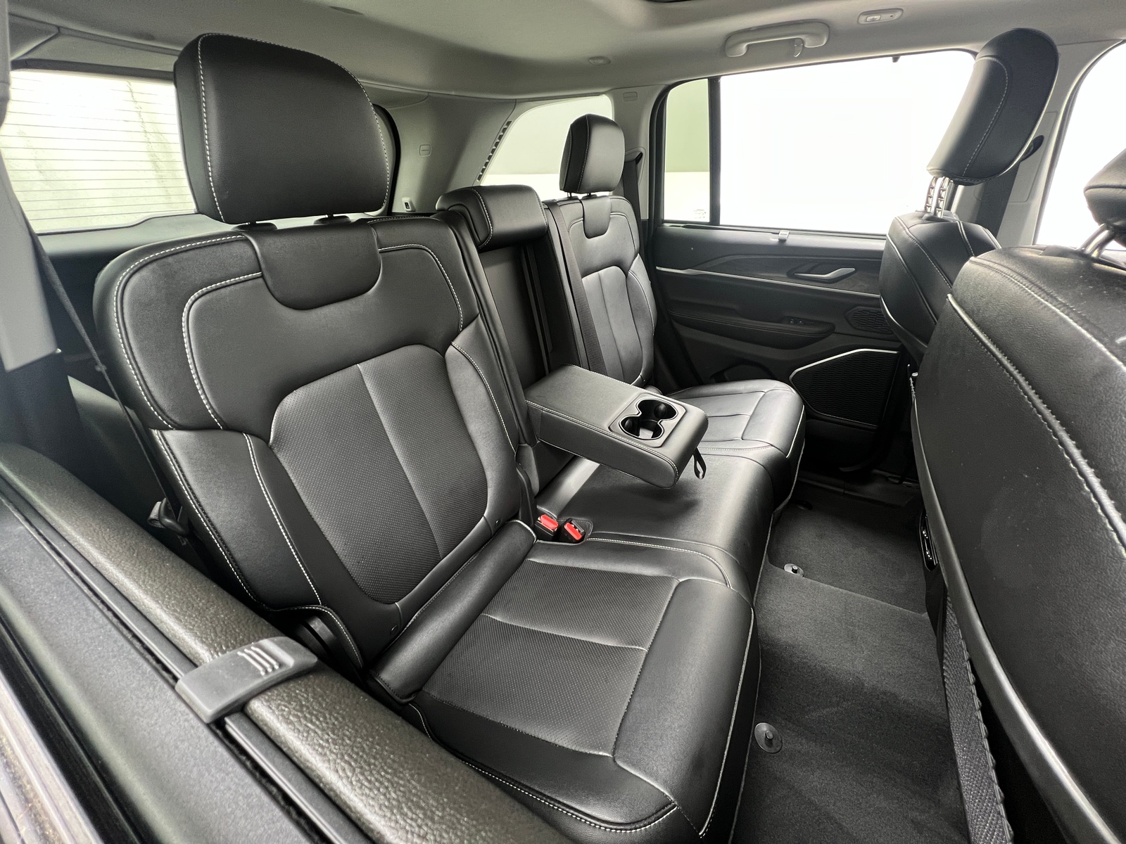 Thumbnail: 2023 Jeep Grand Cherokee - 5