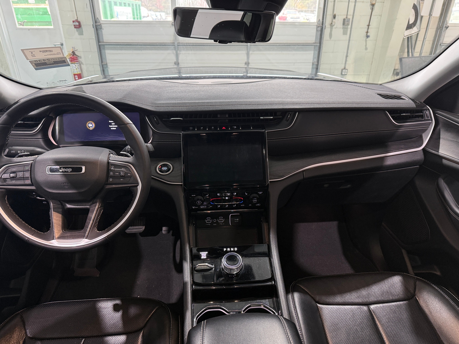 Thumbnail: 2023 Jeep Grand Cherokee L - 2