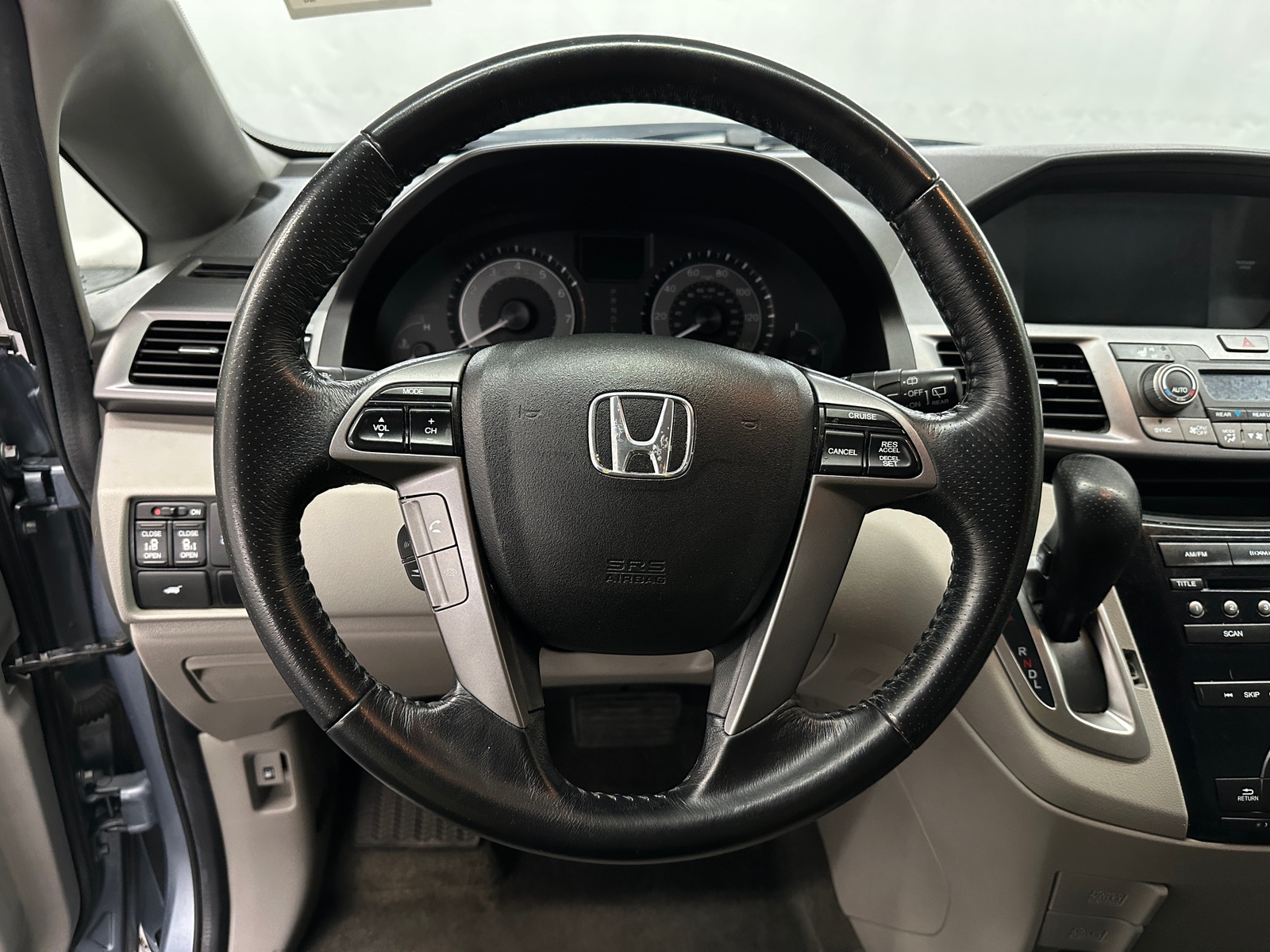Thumbnail: 2012 Honda Odyssey - 4