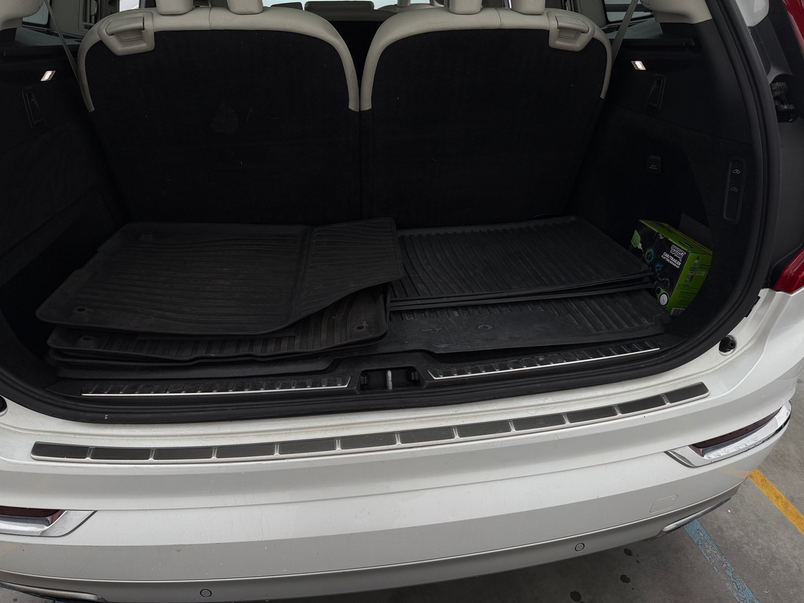 Thumbnail: 2017 Volvo XC90 - 6