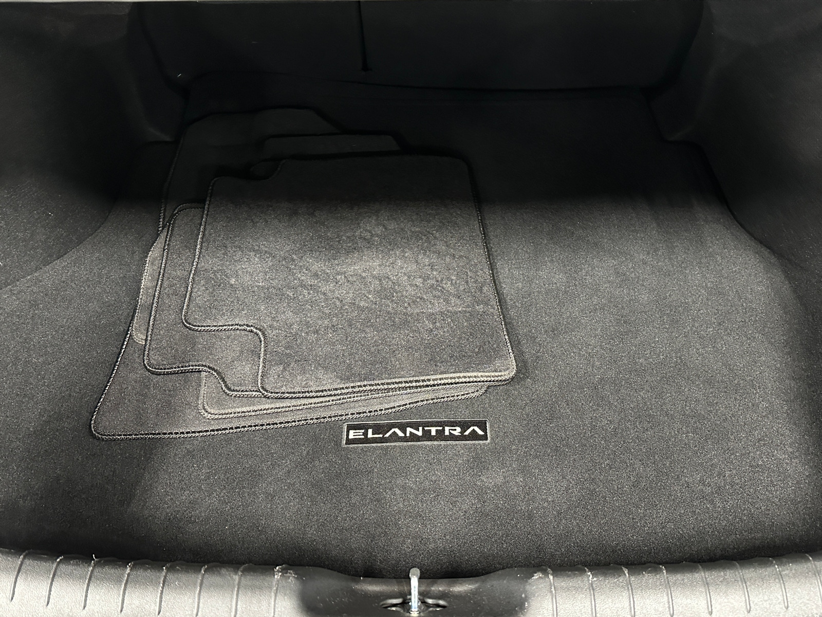Thumbnail: 2023 Hyundai Elantra - 6
