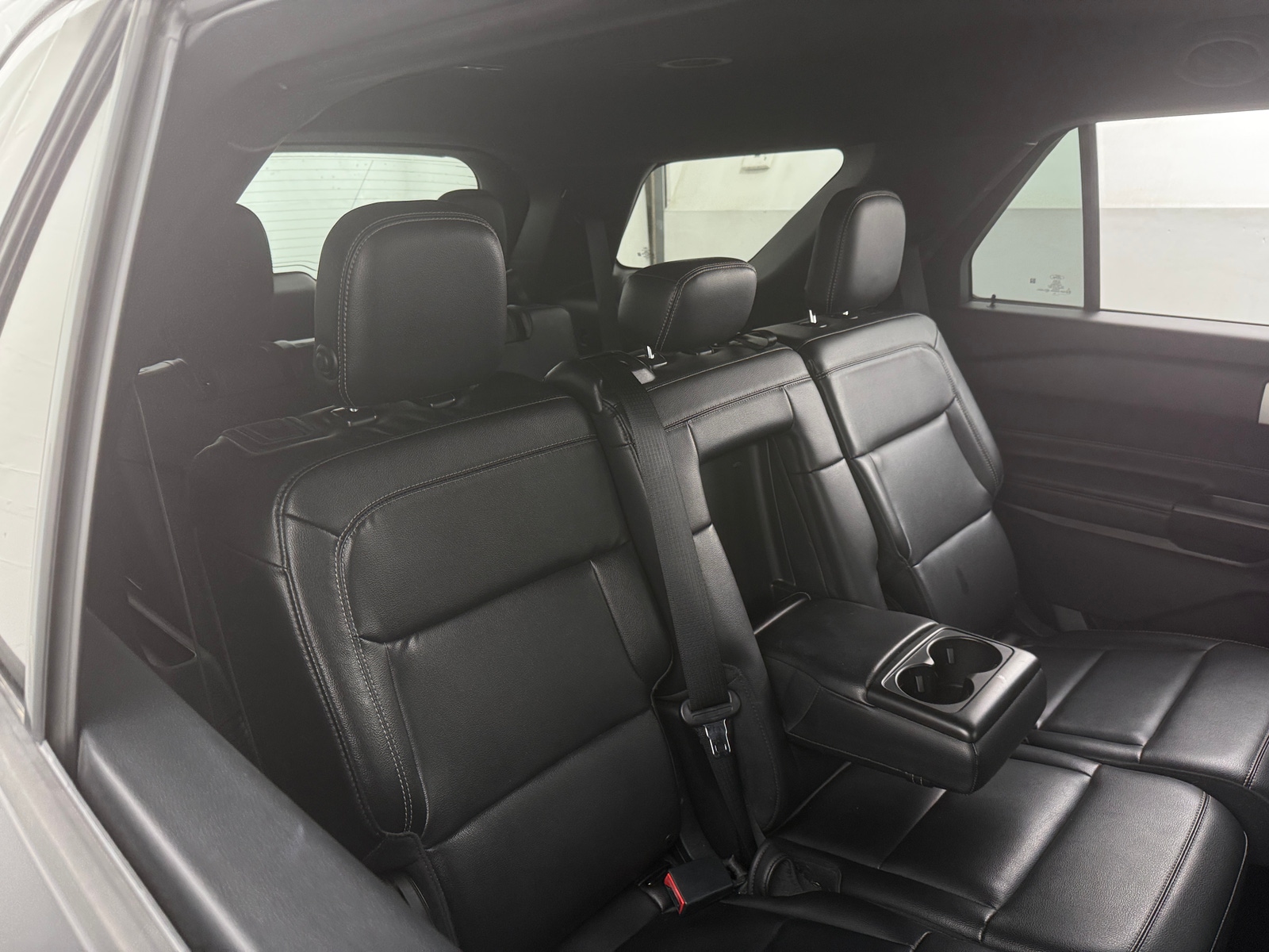 Thumbnail: 2020 Ford Explorer - 6