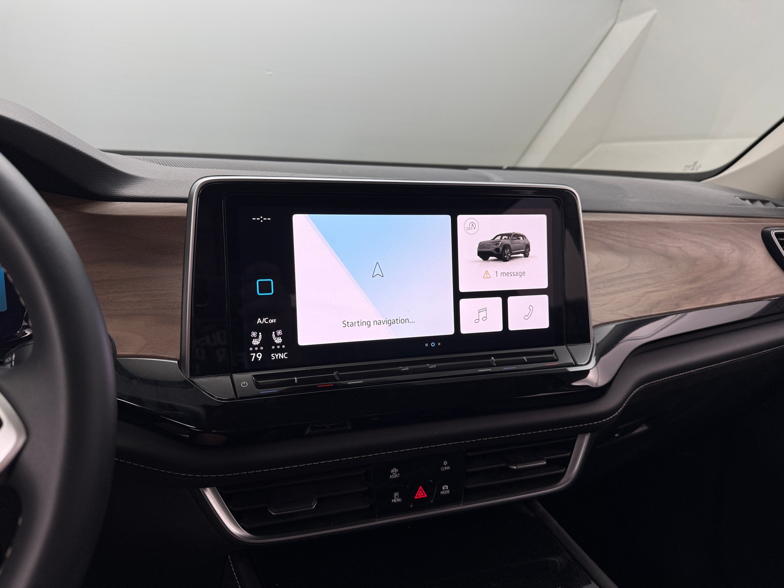 Thumbnail: 2024 Volkswagen Atlas - 3