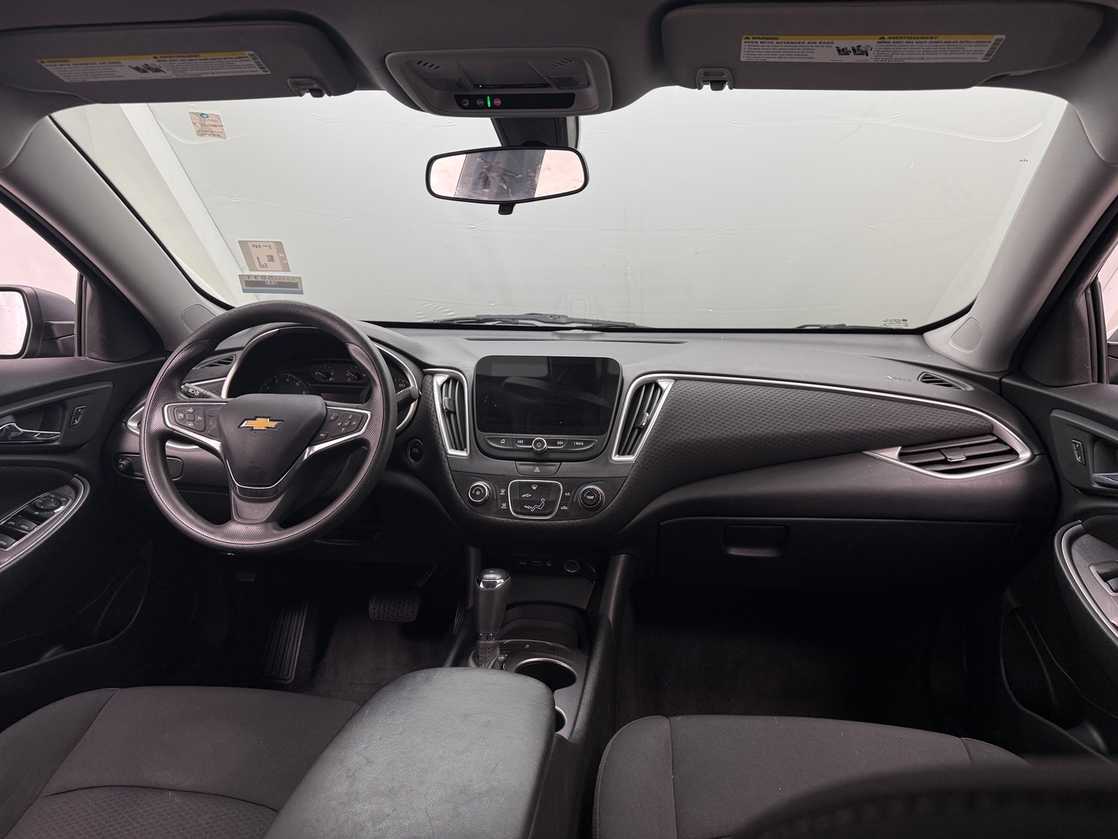 Thumbnail: 2019 Chevrolet Malibu - 3