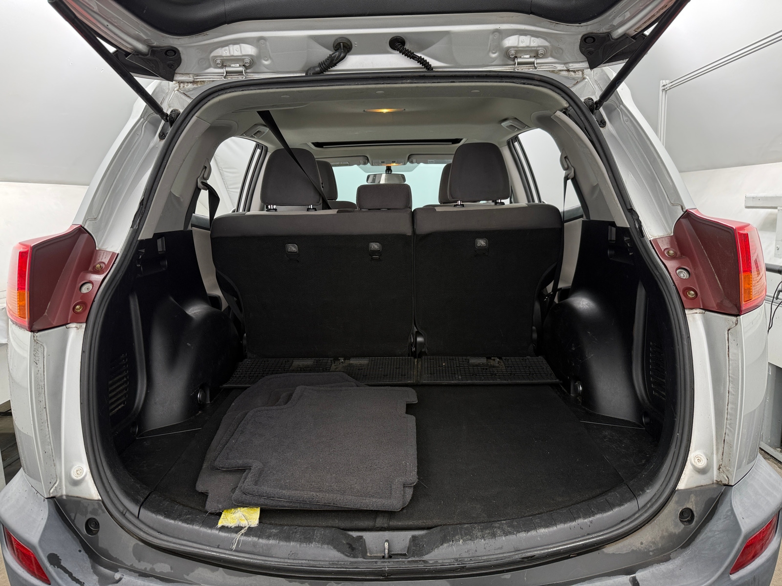 Thumbnail: 2014 Toyota RAV4 - 7