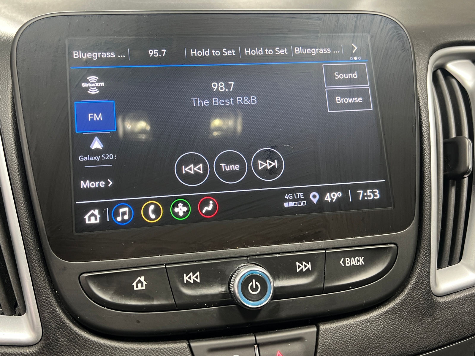 Thumbnail: 2024 Chevrolet Malibu - 4