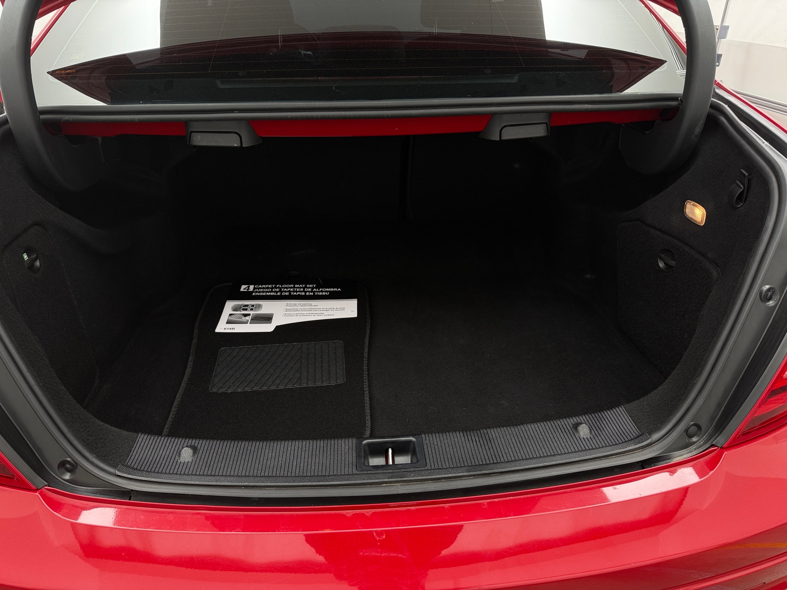 Thumbnail: 2014 Mercedes-Benz C-Class - 6
