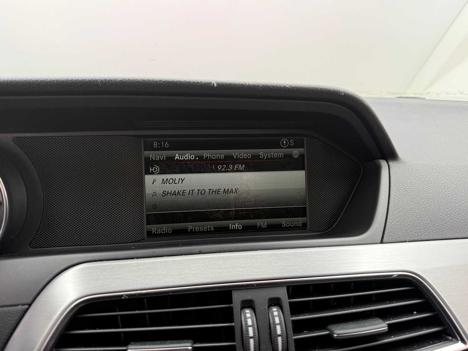 Thumbnail: 2014 Mercedes-Benz C-Class - 3