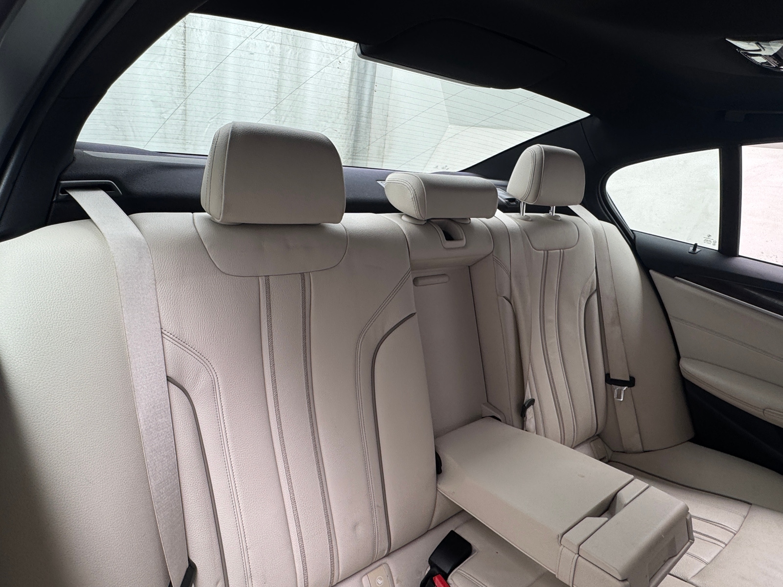 Thumbnail: 2018 BMW 5 Series - 5