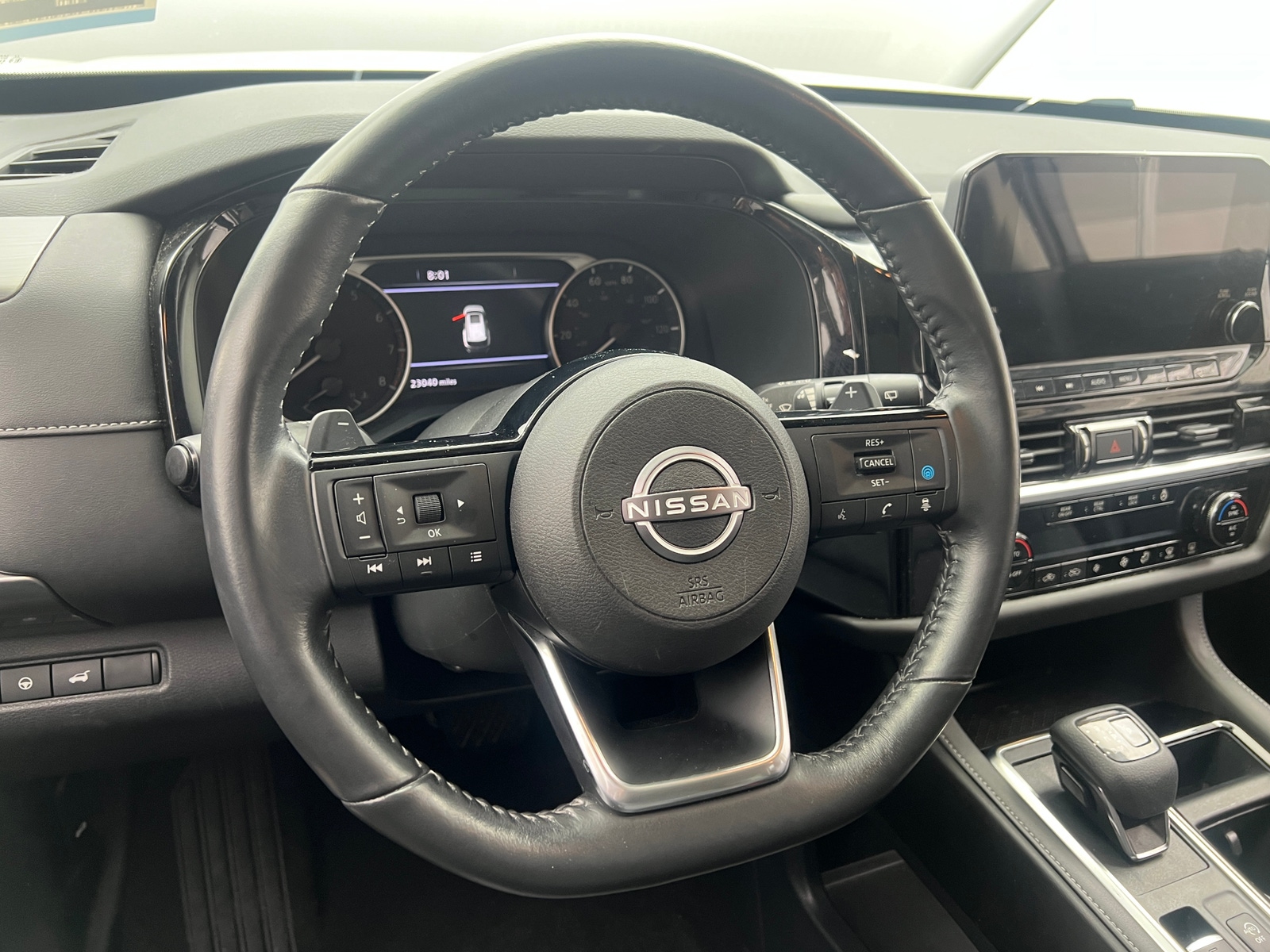Thumbnail: 2023 Nissan Pathfinder - 4