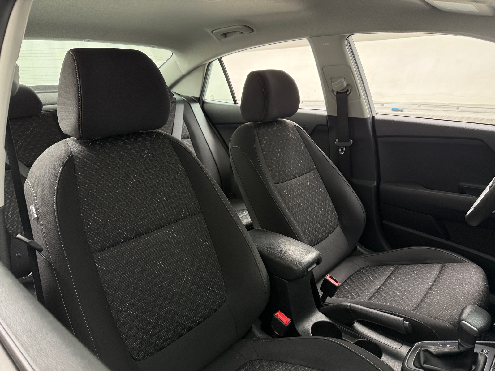 Thumbnail: 2023 Kia Rio - 2