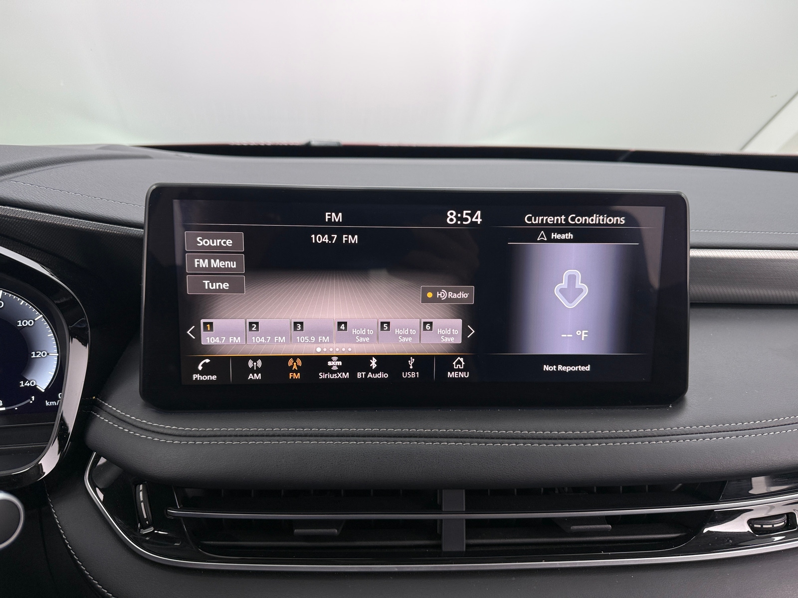 Thumbnail: 2023 INFINITI QX60 - 3