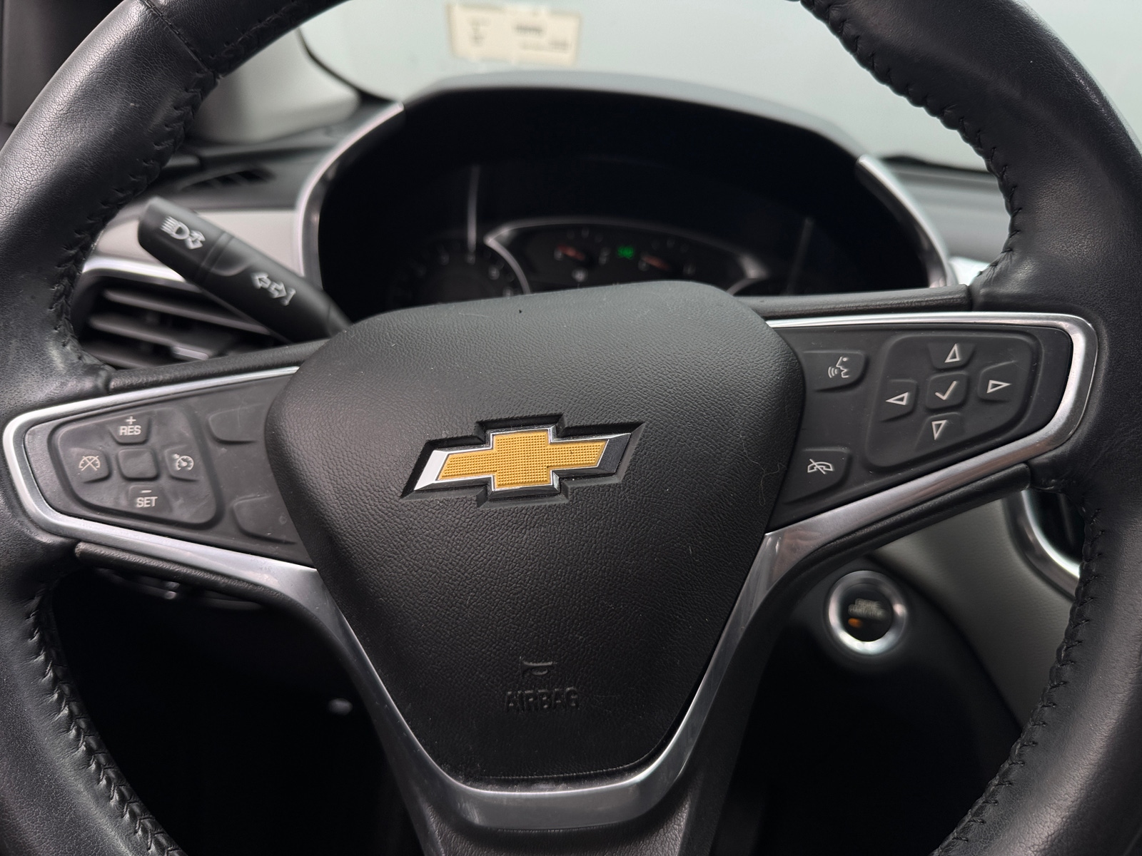 Thumbnail: 2019 Chevrolet Equinox - 5