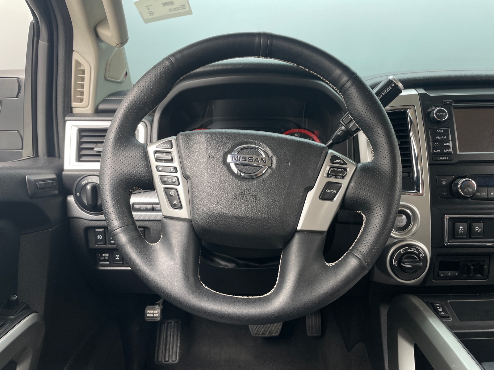 Thumbnail: 2018 Nissan Titan - 5