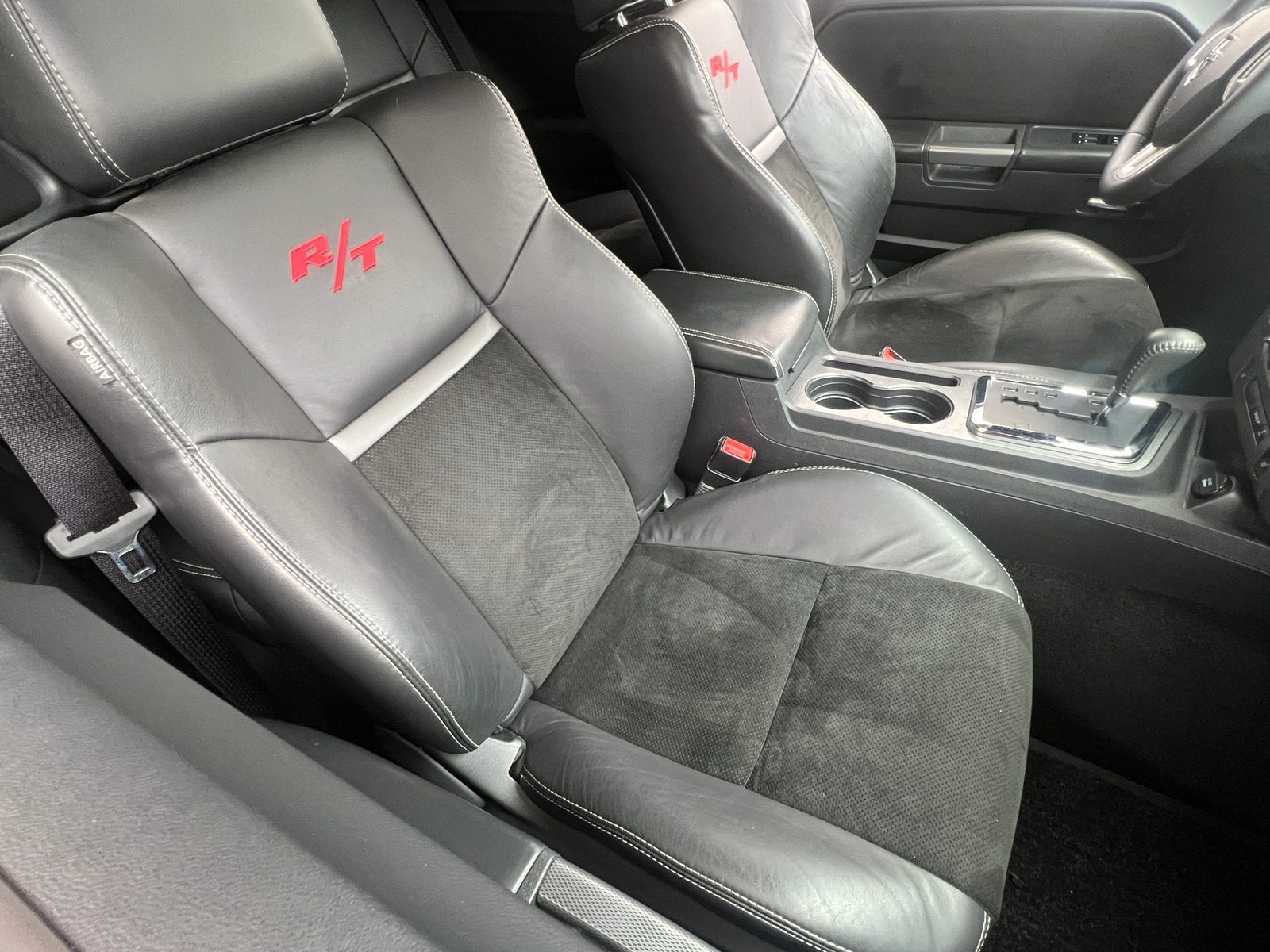 Thumbnail: 2014 Dodge Challenger - 2