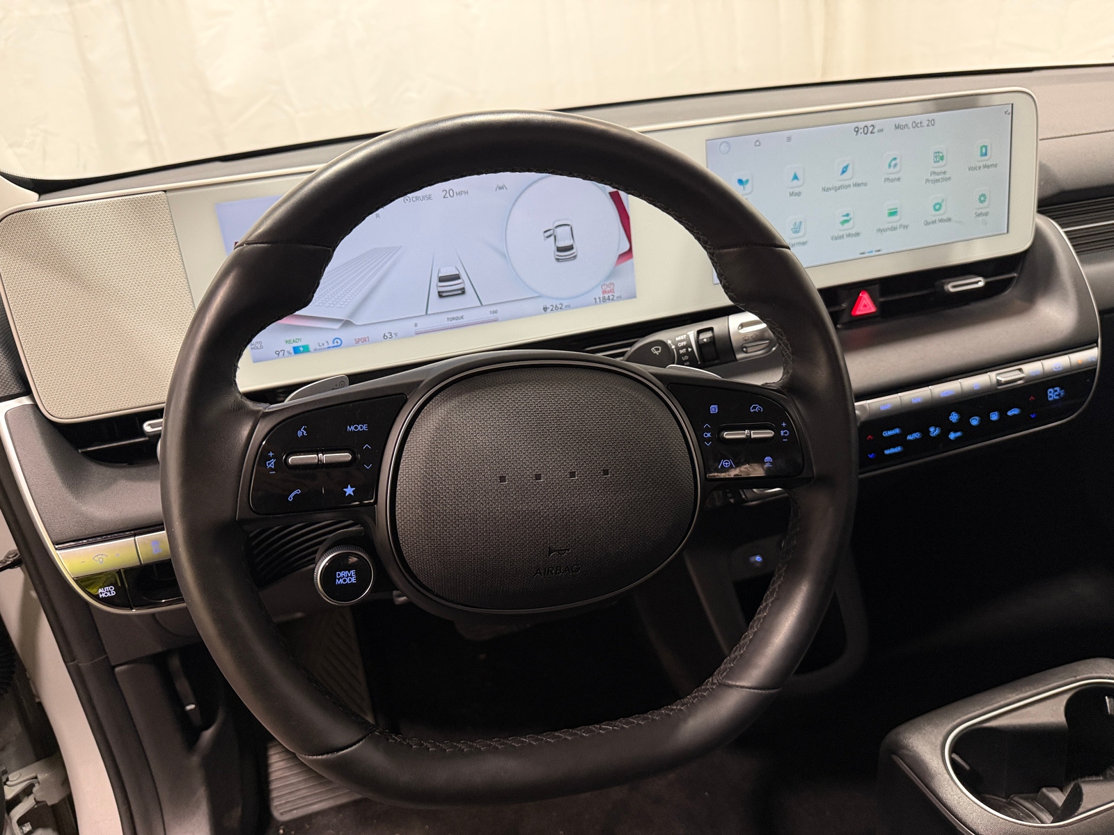 Thumbnail: 2023 Hyundai Ioniq 5 - 4