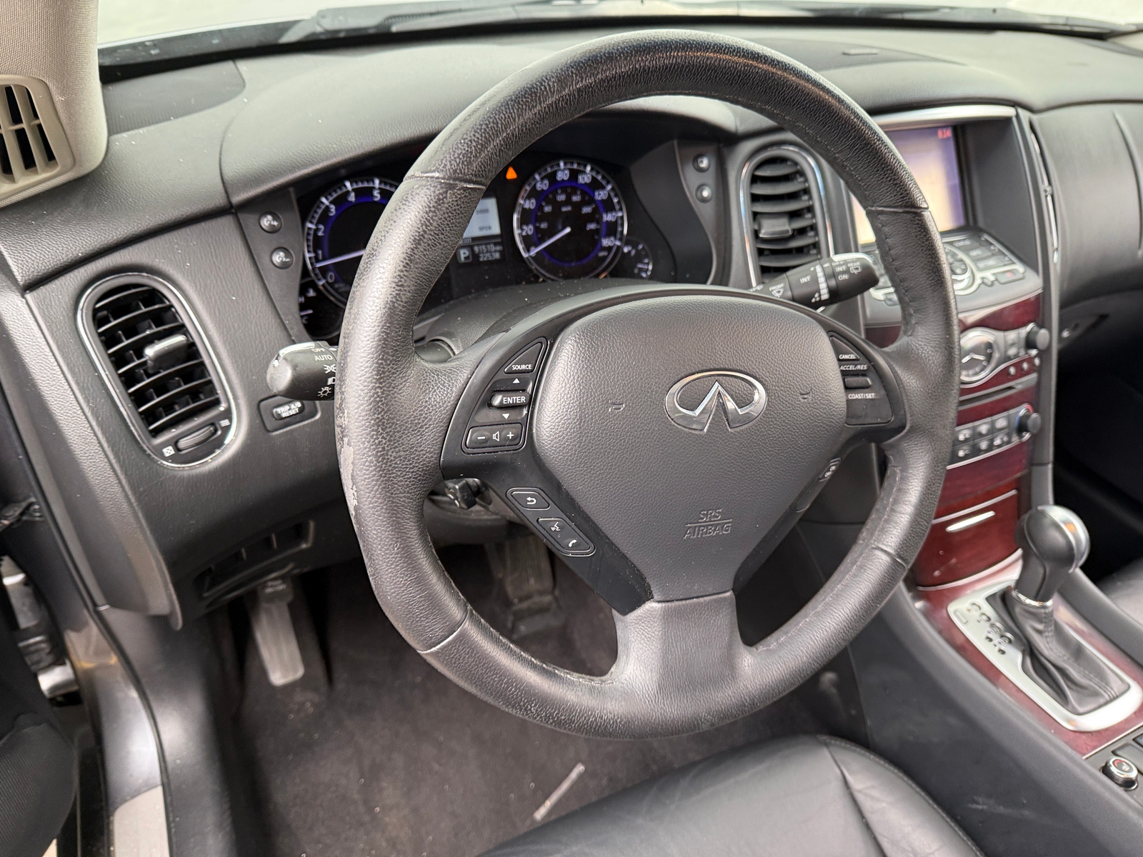 Thumbnail: 2017 INFINITI QX50 - 4