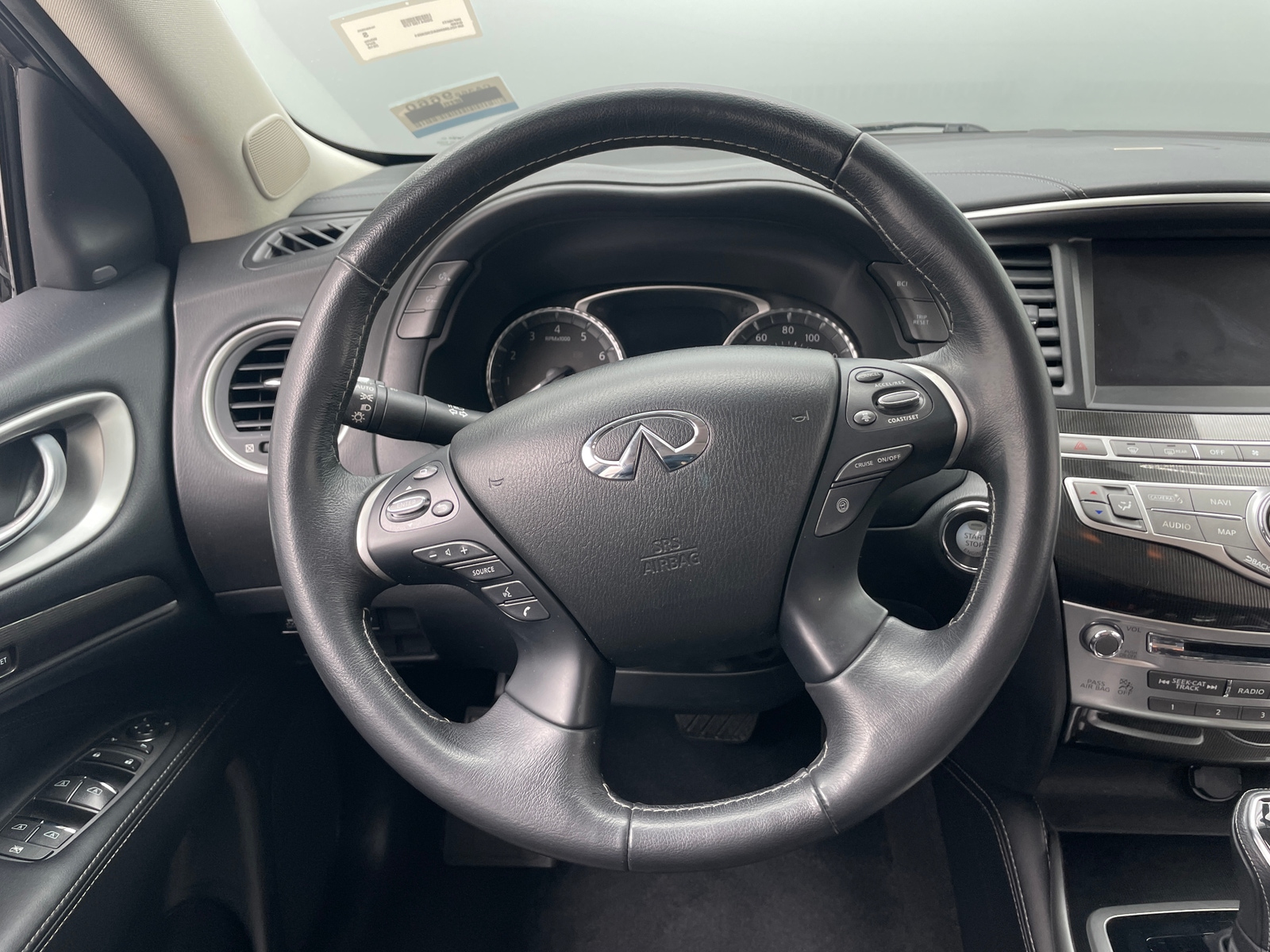 Thumbnail: 2019 INFINITI QX60 - 4