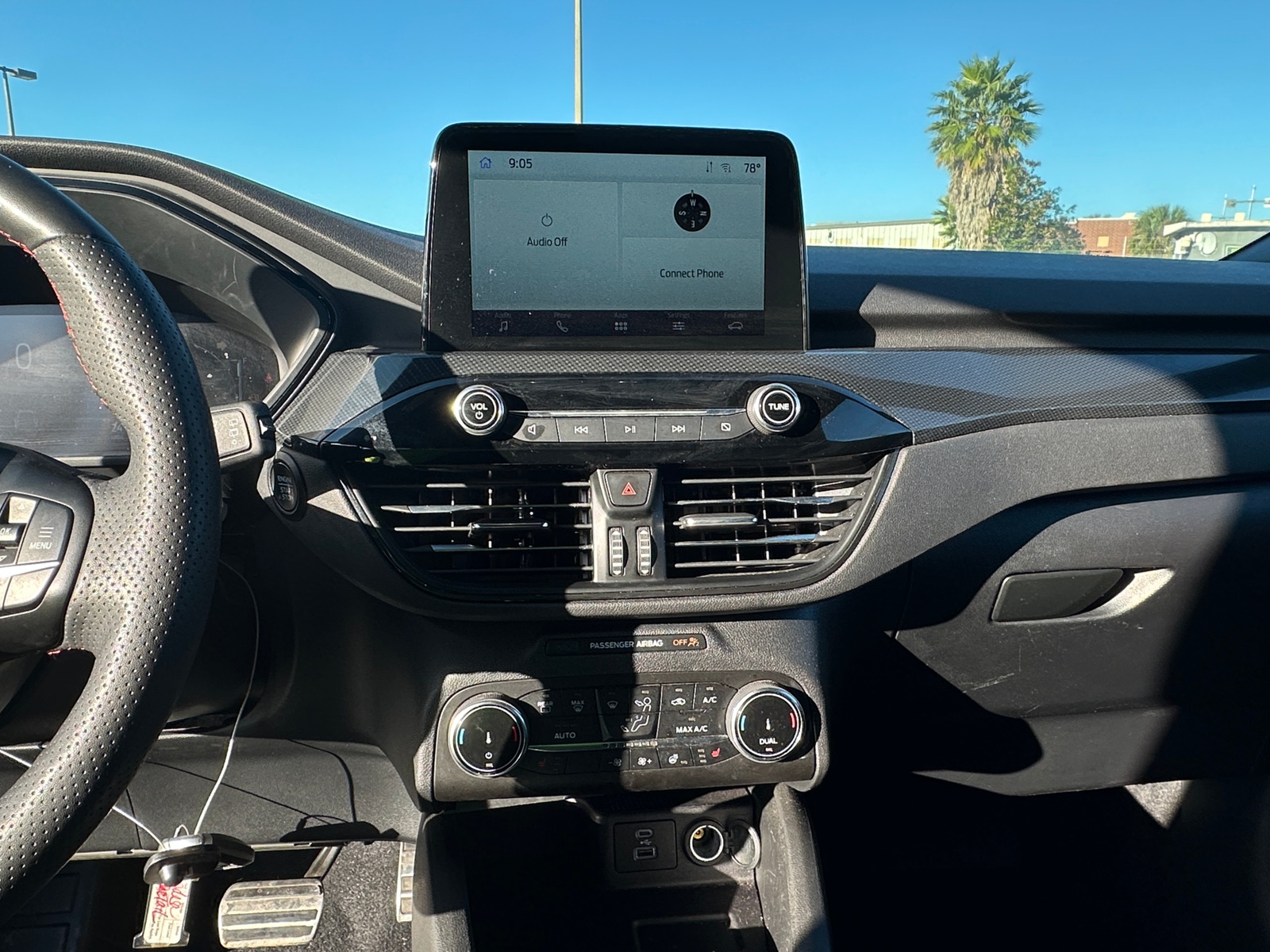 Thumbnail: 2023 Ford Escape - 4