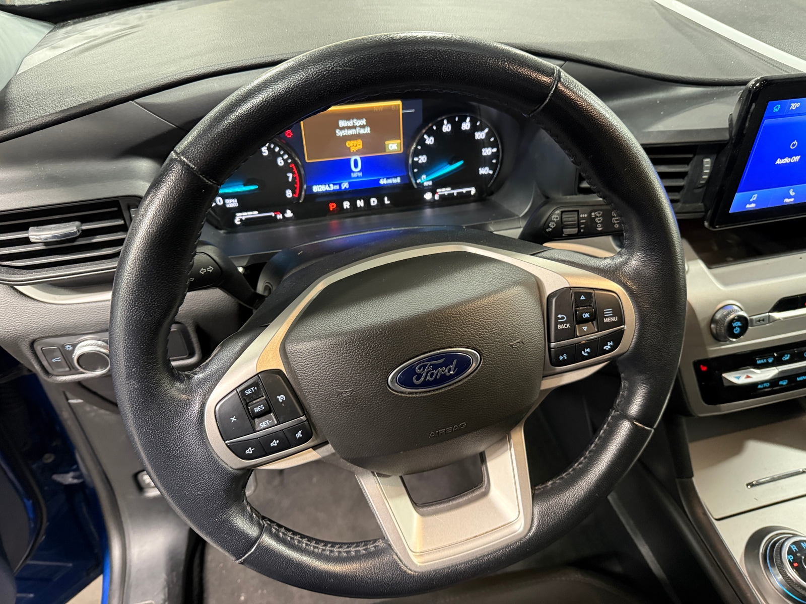 Thumbnail: 2022 Ford Explorer - 5