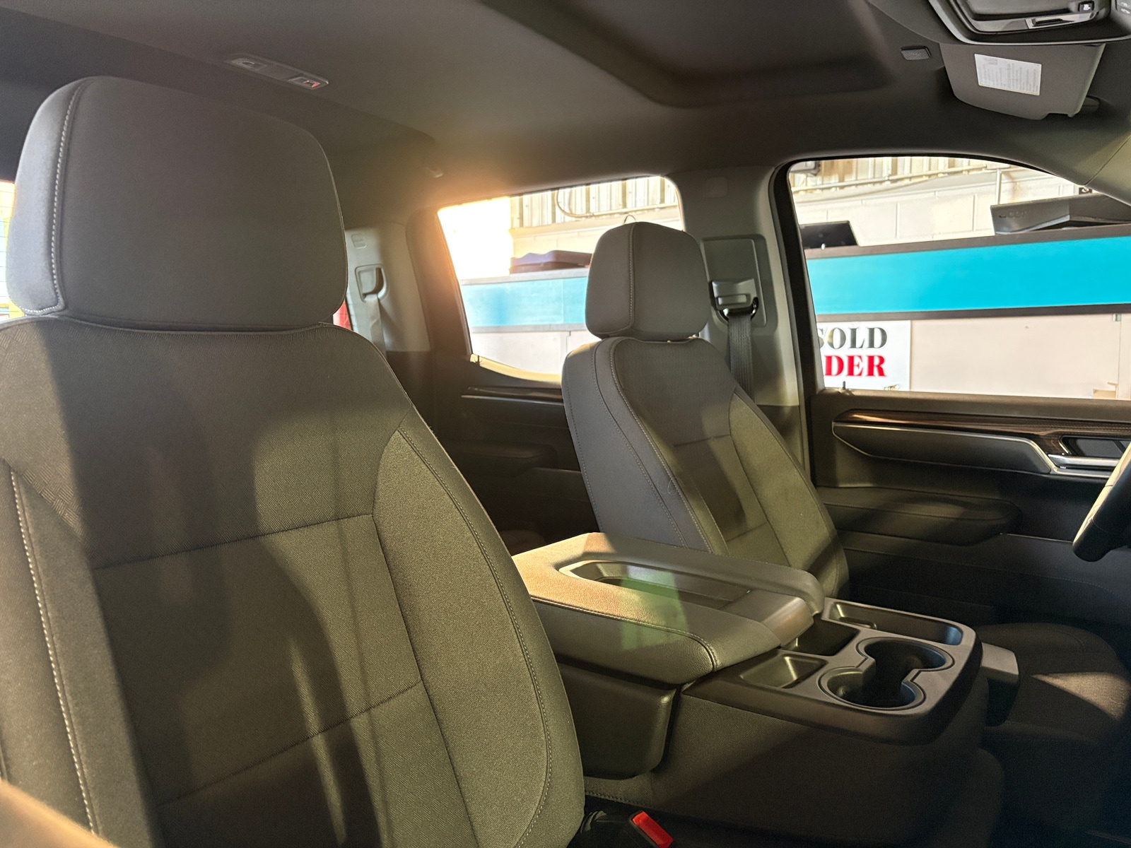 Thumbnail: 2025 Chevrolet Silverado 1500 - 2