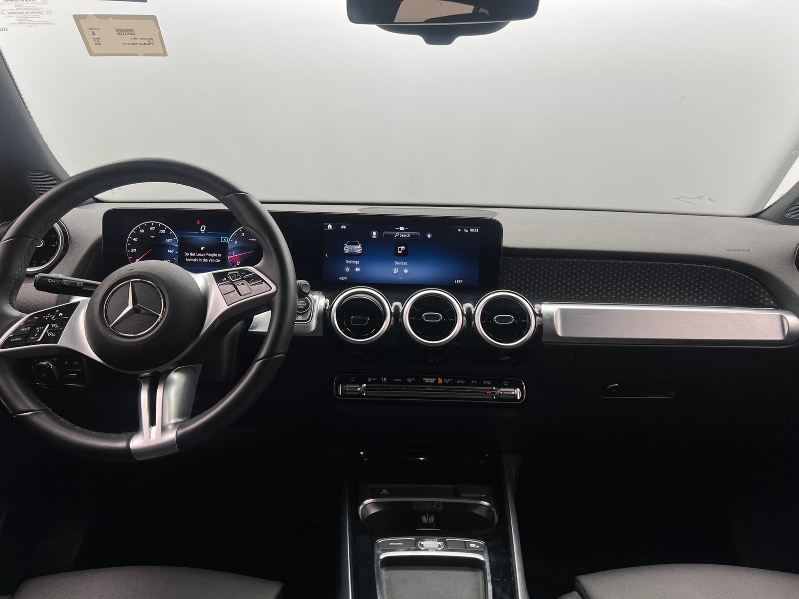 Thumbnail: 2025 Mercedes-Benz GLB - 2
