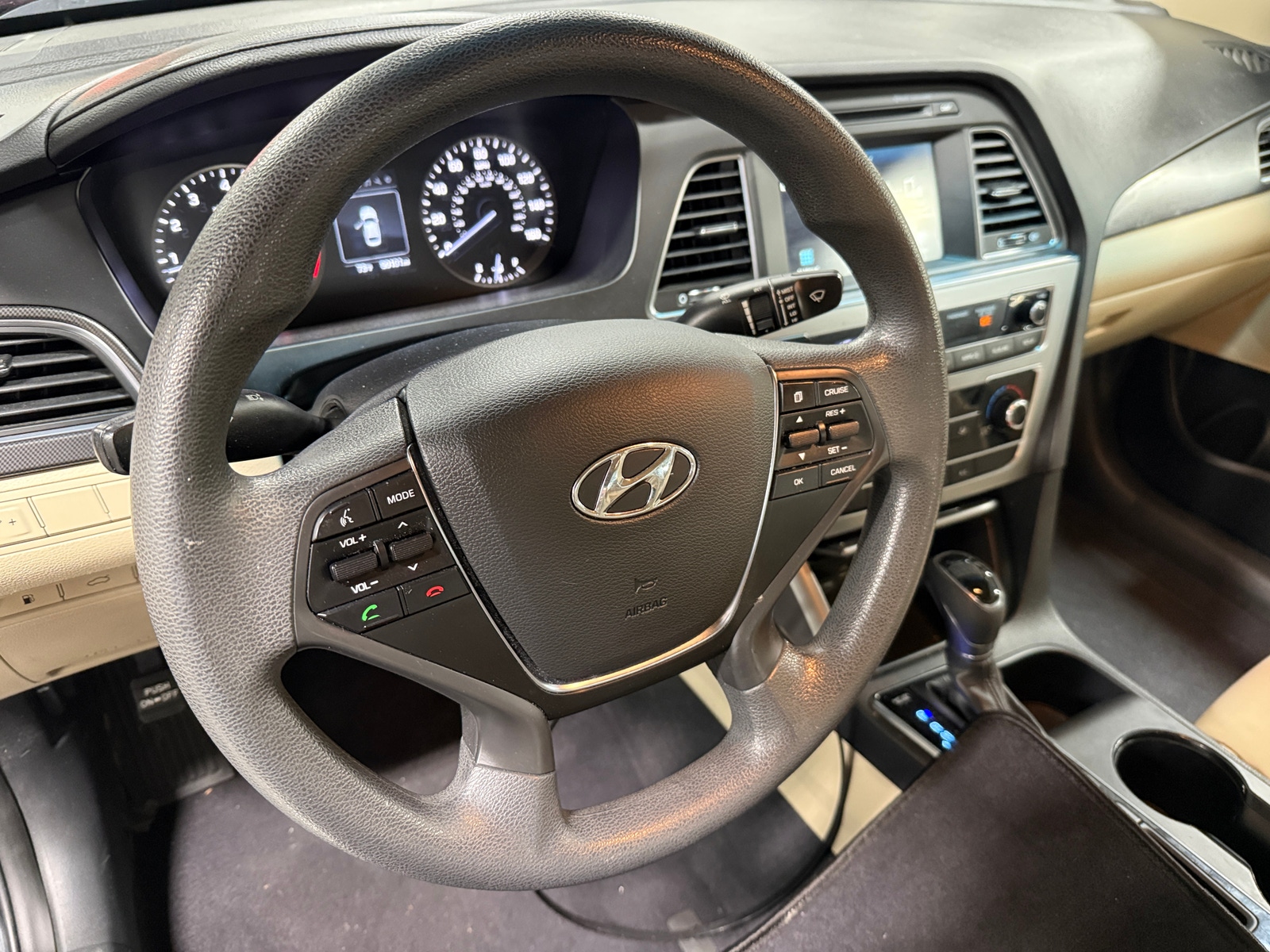 Thumbnail: 2017 Hyundai Sonata - 5