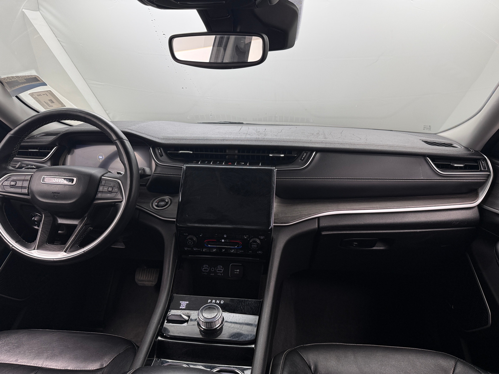 Thumbnail: 2022 Jeep Grand Cherokee L - 2